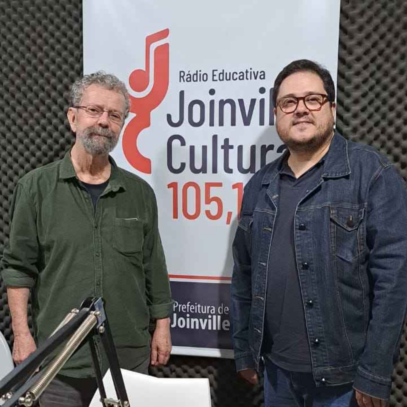PAPO EM DIA - Môa apresenta a exposição Olhar por Onde Andei episode artwork