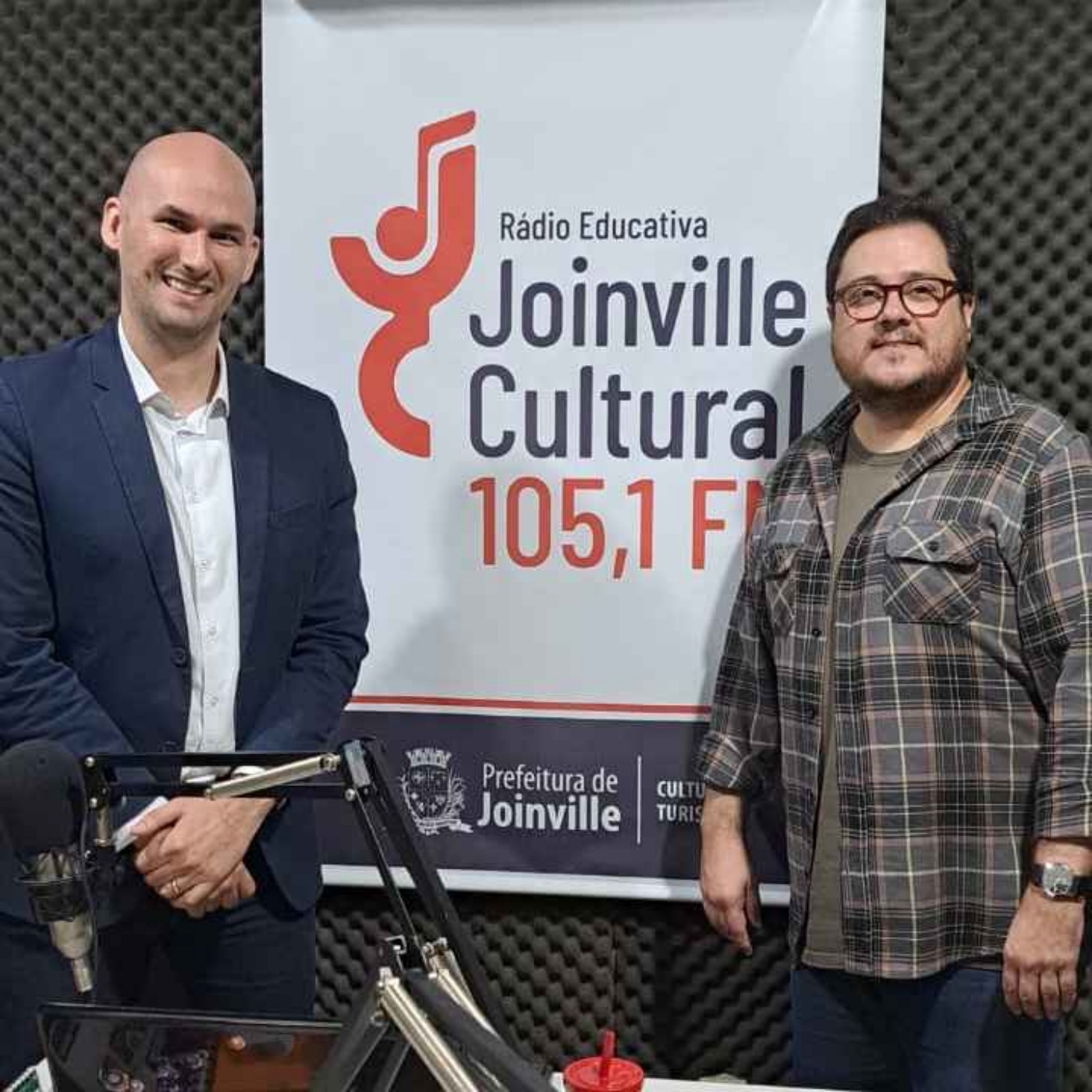 PAPO EM DIA - Jean Postai trás informações sobre a nova lei que reconhece a fibromialgia como deficiência episode artwork