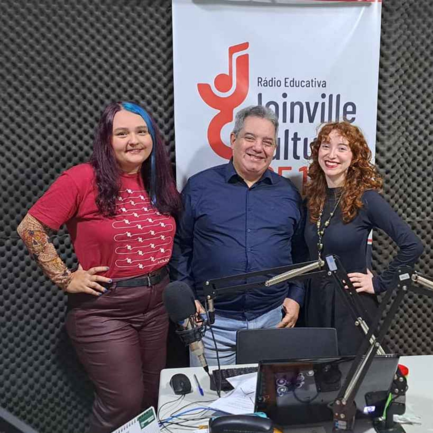 PAPO EM DIA - Amanda Doudt e Nagi Passos apresentam as exposições  “Ressonâncias do Eu: Uma Jornada Interior” e “Desassossego” episode artwork
