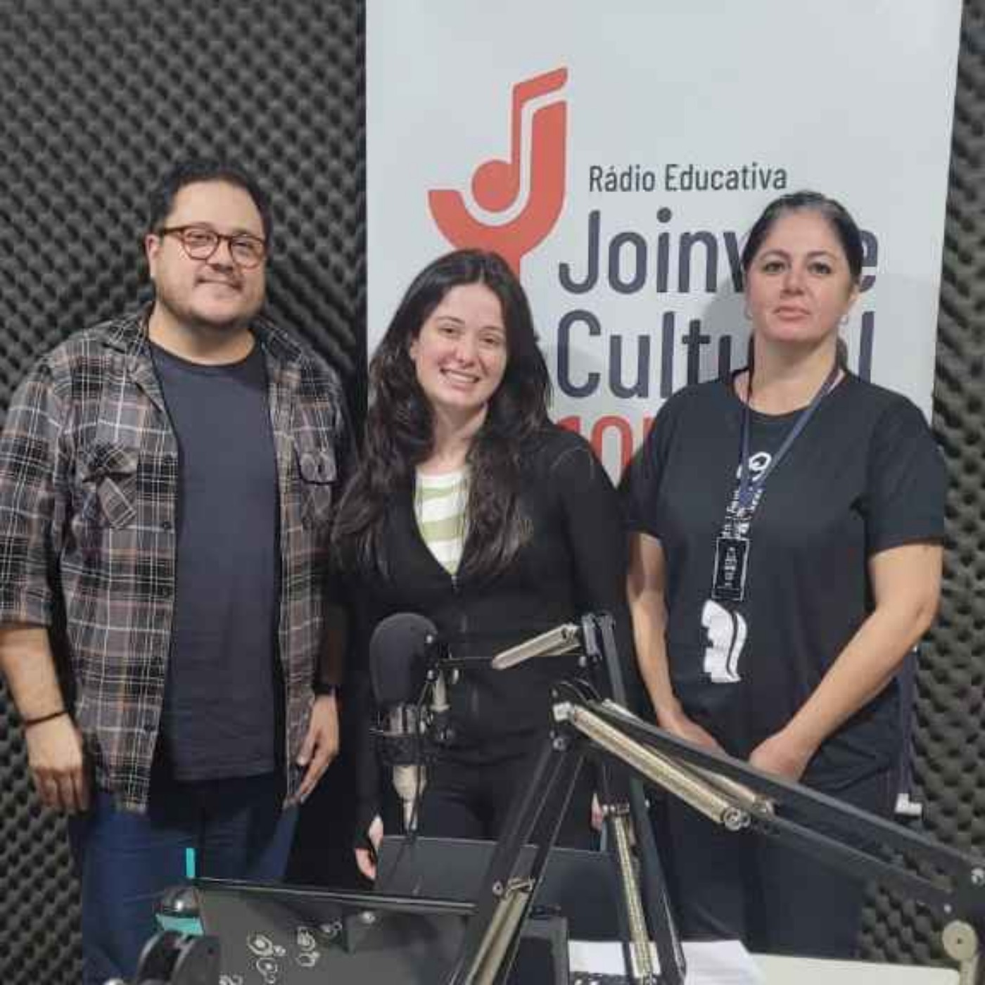 PAPO EM DIA - Joice Conrado e Marília Feix apresentam a Mostra de Dança Infantil - A Noite é uma Criança episode artwork