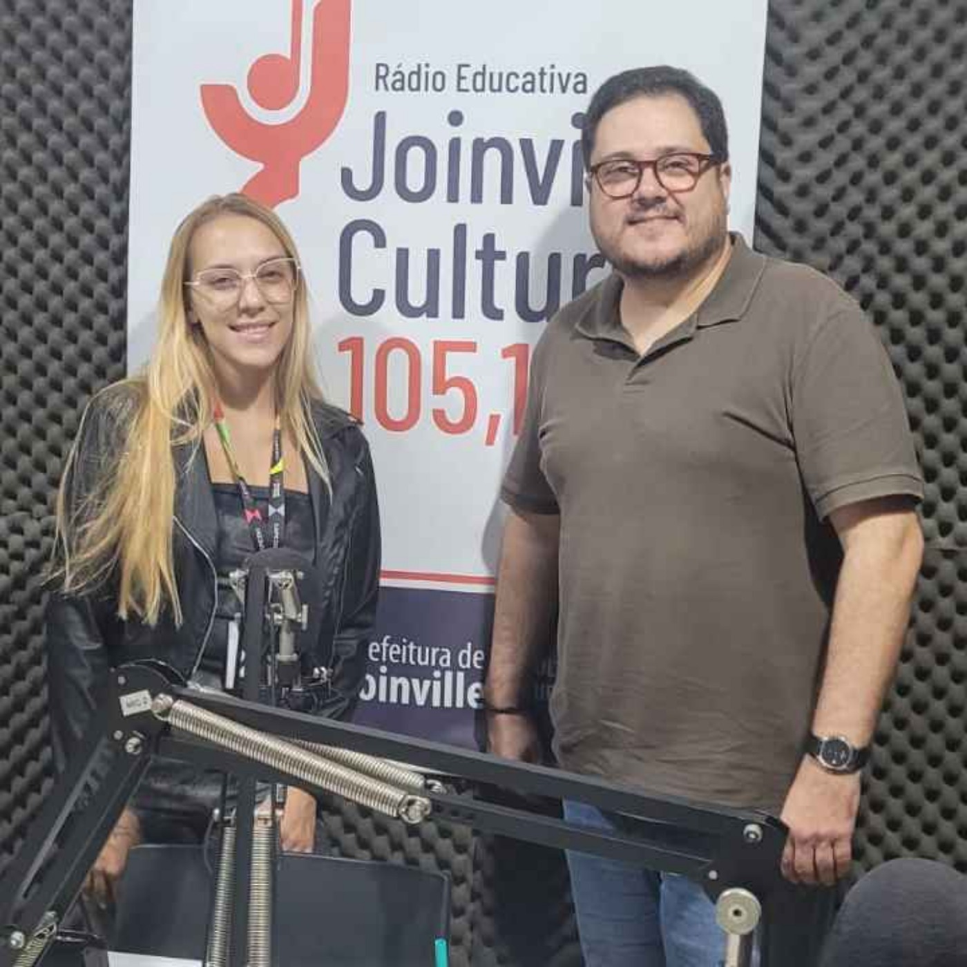 PAPO EM DIA - Alessandra Seer apresenta as atrações do Arena Arte Brasil e do Gala Joinville episode artwork