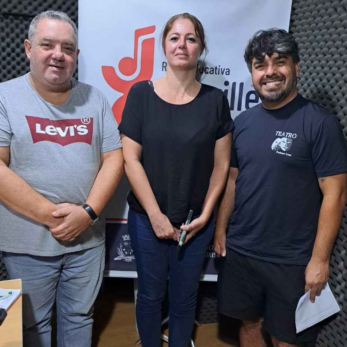 PAPO EM DIA - Peça A Loucura de Isabella celebra o Dia Mundial do Teatro - Joice Conrado e Luan Vinicius da Silva Cordeiro da  Escola Municipal de Teatro