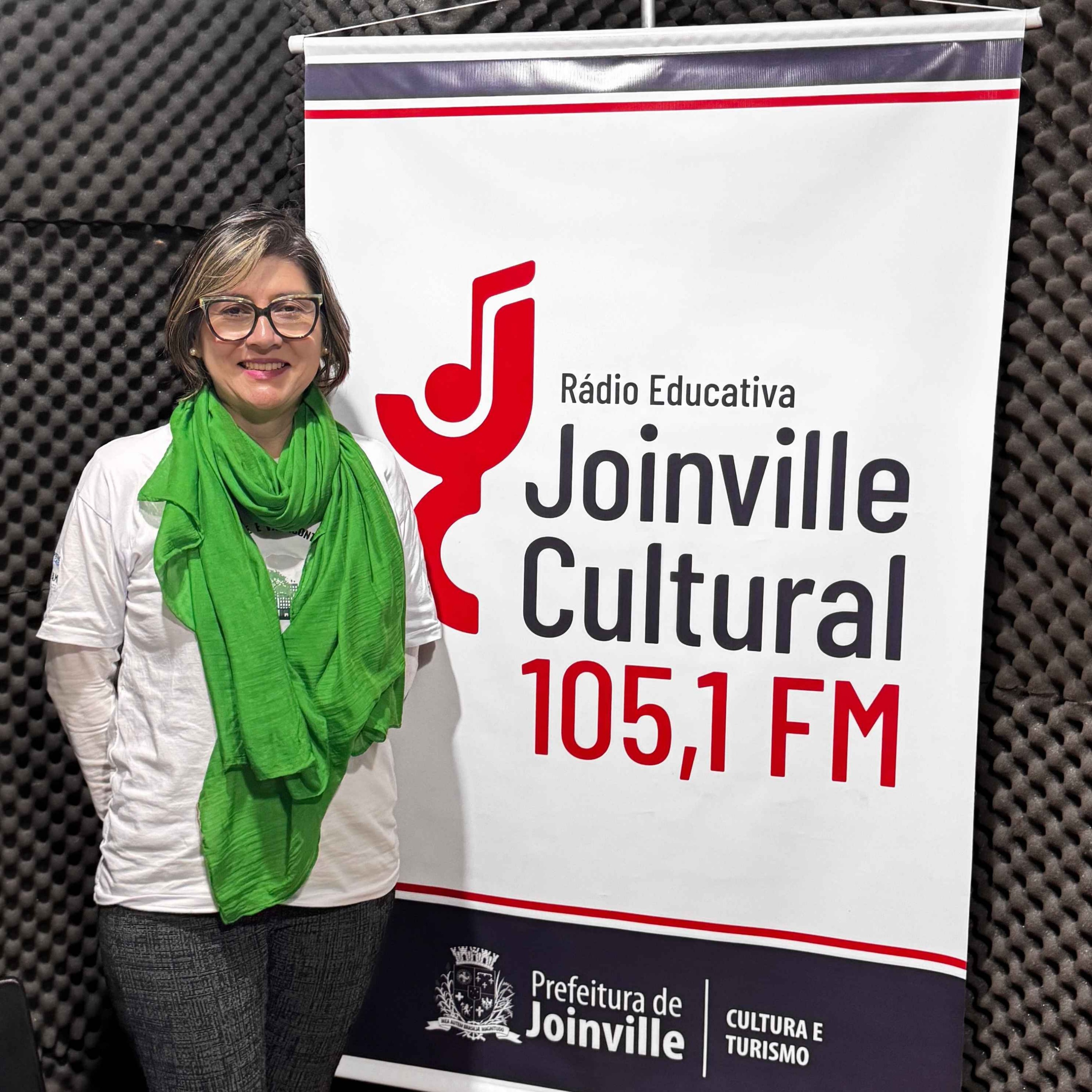 PAPO EM DIA - Junho Verde promove ações de sustentabilidade em Joinville - Gerente da Unidade de Gestão Ambiental Magda Cristina Villanueva Franco