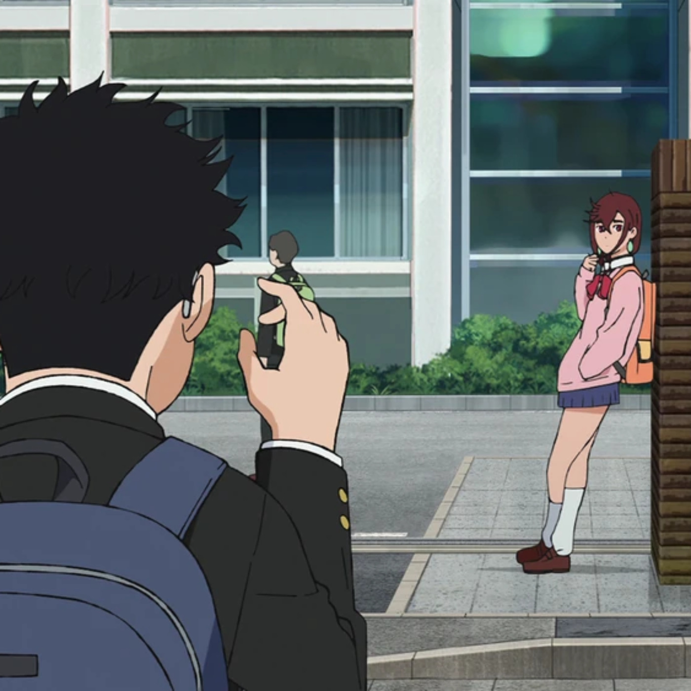 Zom 100 + Dandadan eps5: Buying the plushie not the romance