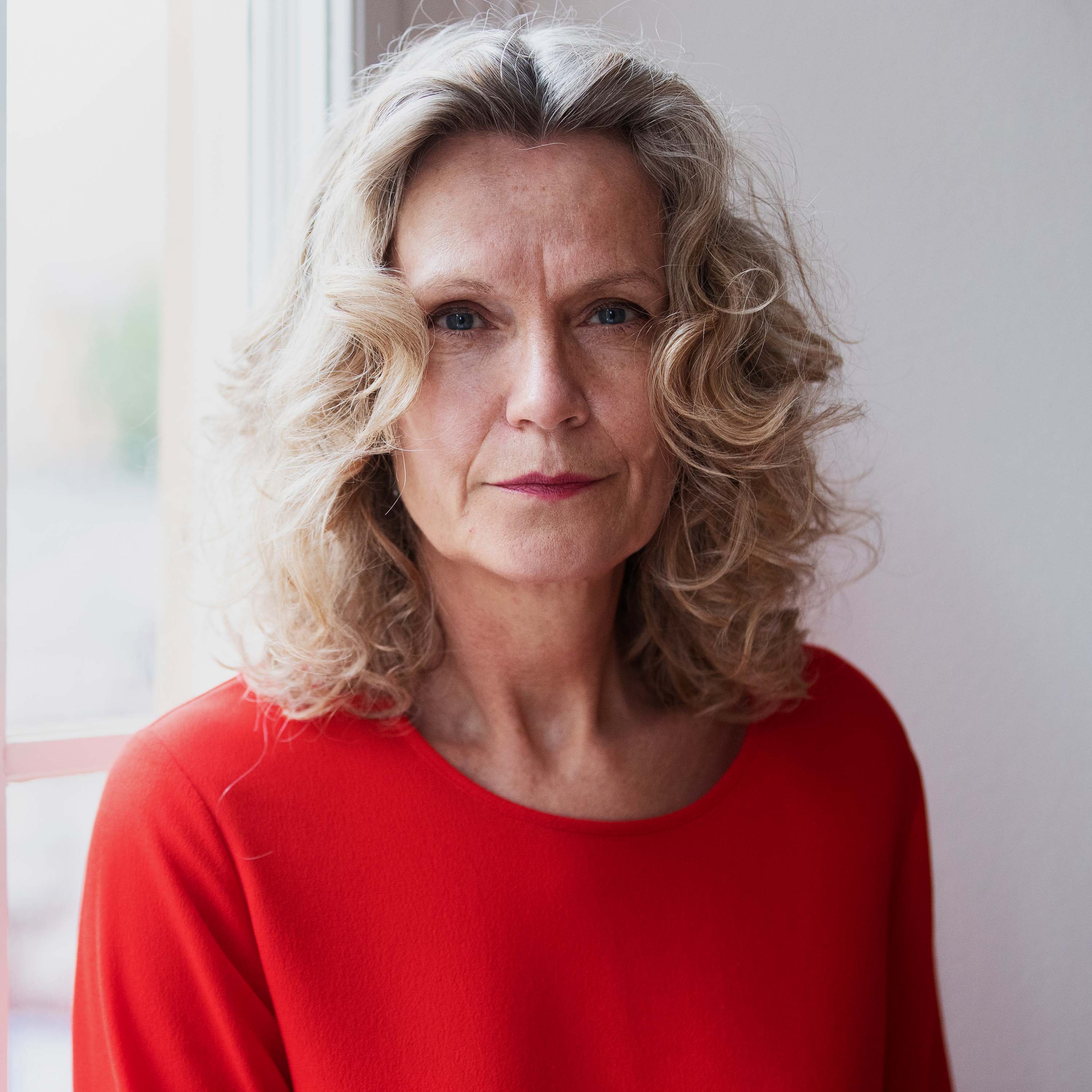 Åsa Wikforss – om demokratins tillbakagång, desinformation och den ökande polariseringen