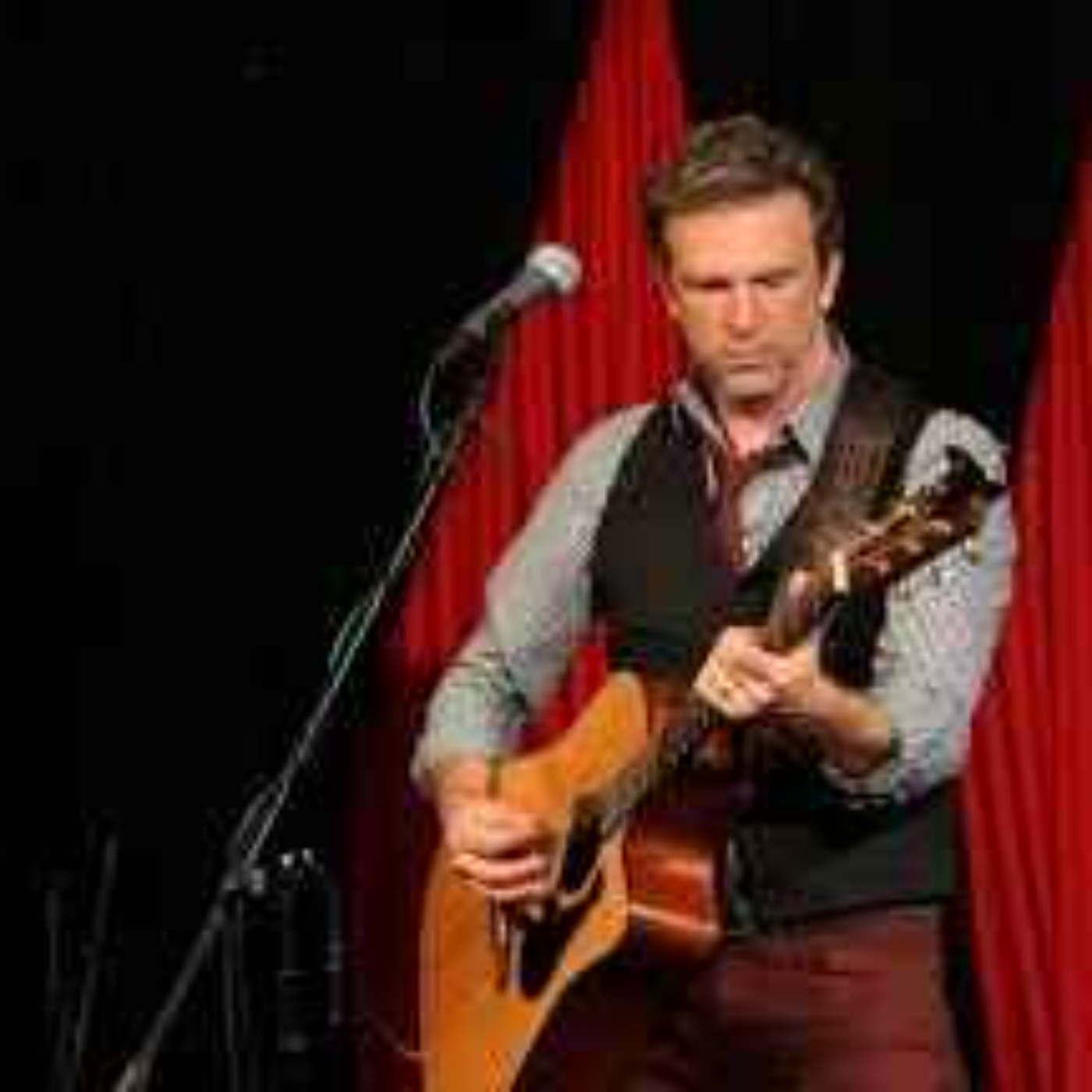 Episode 8.5 - Chris Trapper - Singer/Songwriter discusses his life navigating through an evolving music business