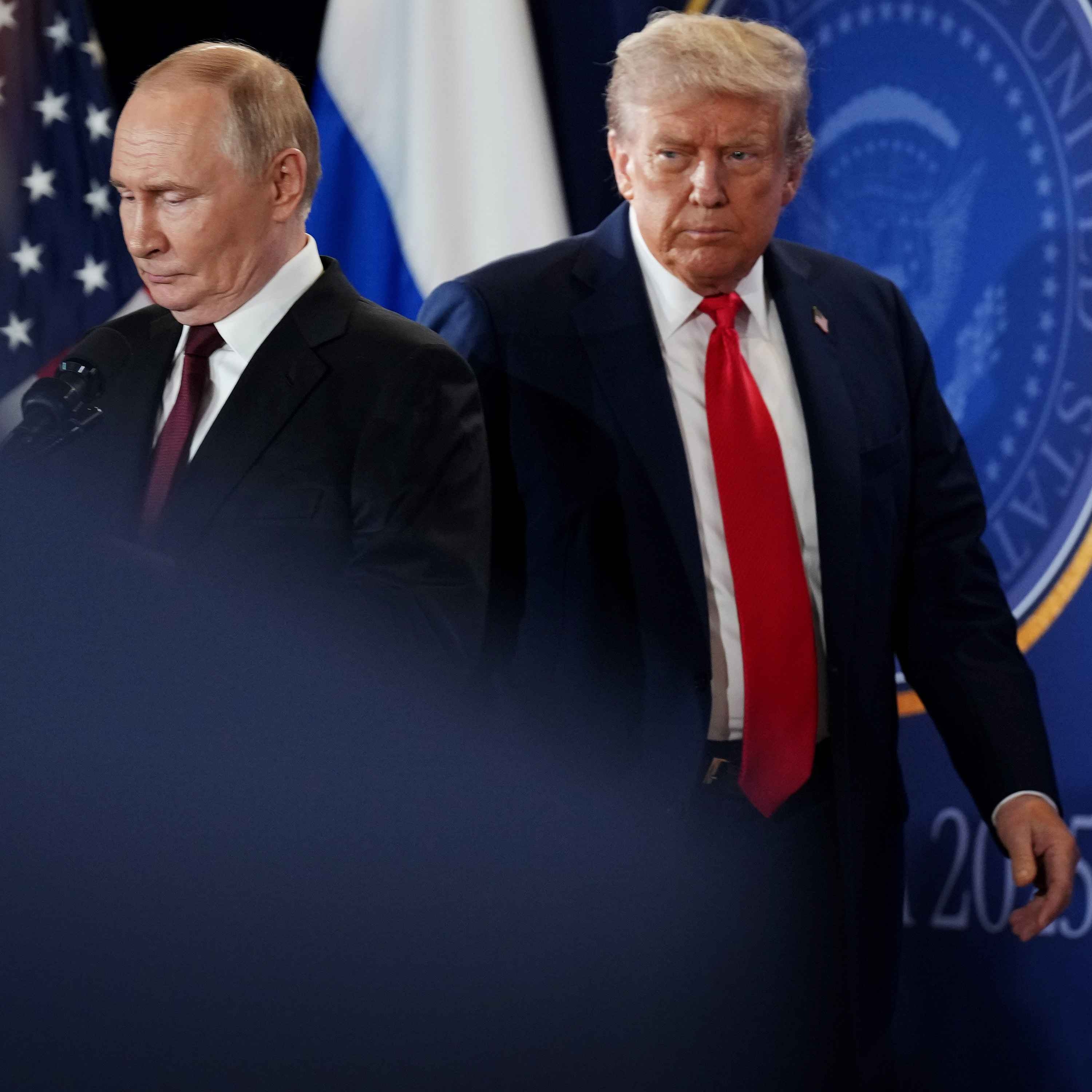 Is Vladimir Putin outsmarting Donald Trump?