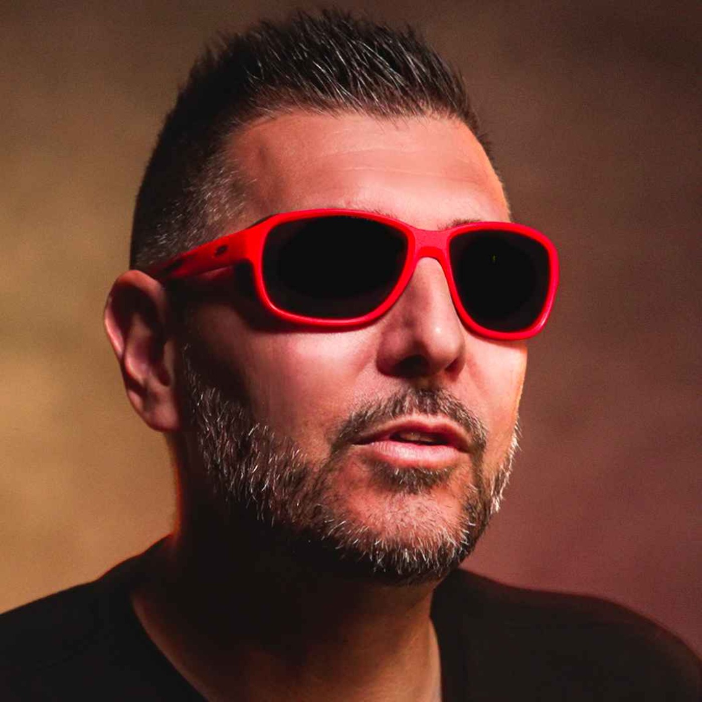 LEGEND - SON OPHTALMO LUI CRÈVE LES DEUX YEUX PAR ERREUR, IL FINIT AVEUGLE