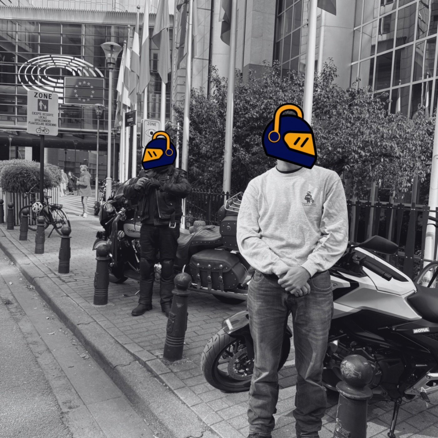 Direction le plat pays pour défendre la moto