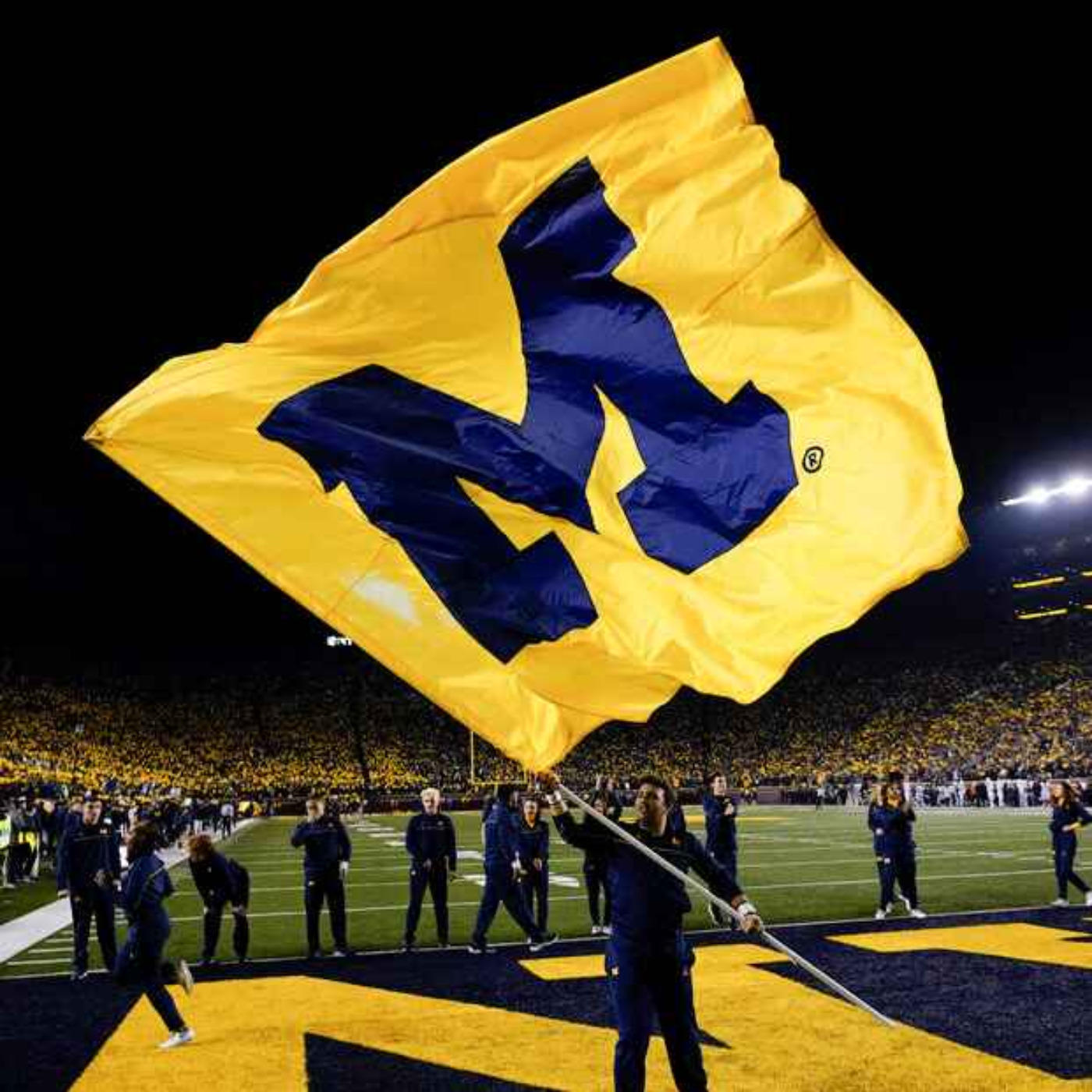 Ep. 91: QB Battles, Michigan/NCAA News, & Bolton's Bets Preseason T25 episode artwork