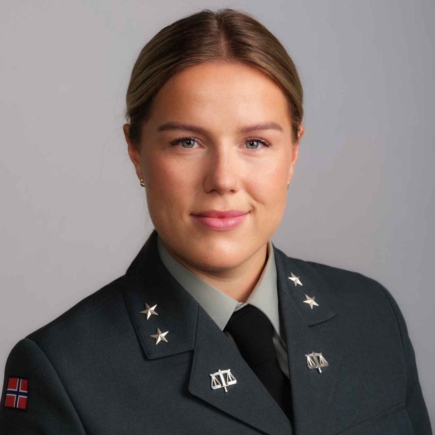 Du er mer enn prestasjonene dine: Mari Negård - rådgiver i Forsvarets fellestjenester