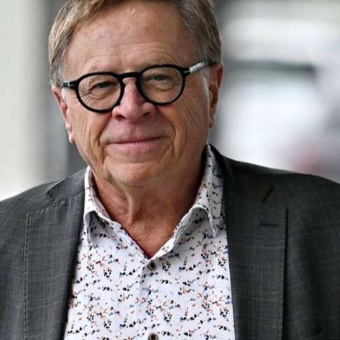 POLITIGUY CORRECT | CJMD 96,9 FM LÉVIS | L\'ALTERNATIVE RADIOPHONIQUE