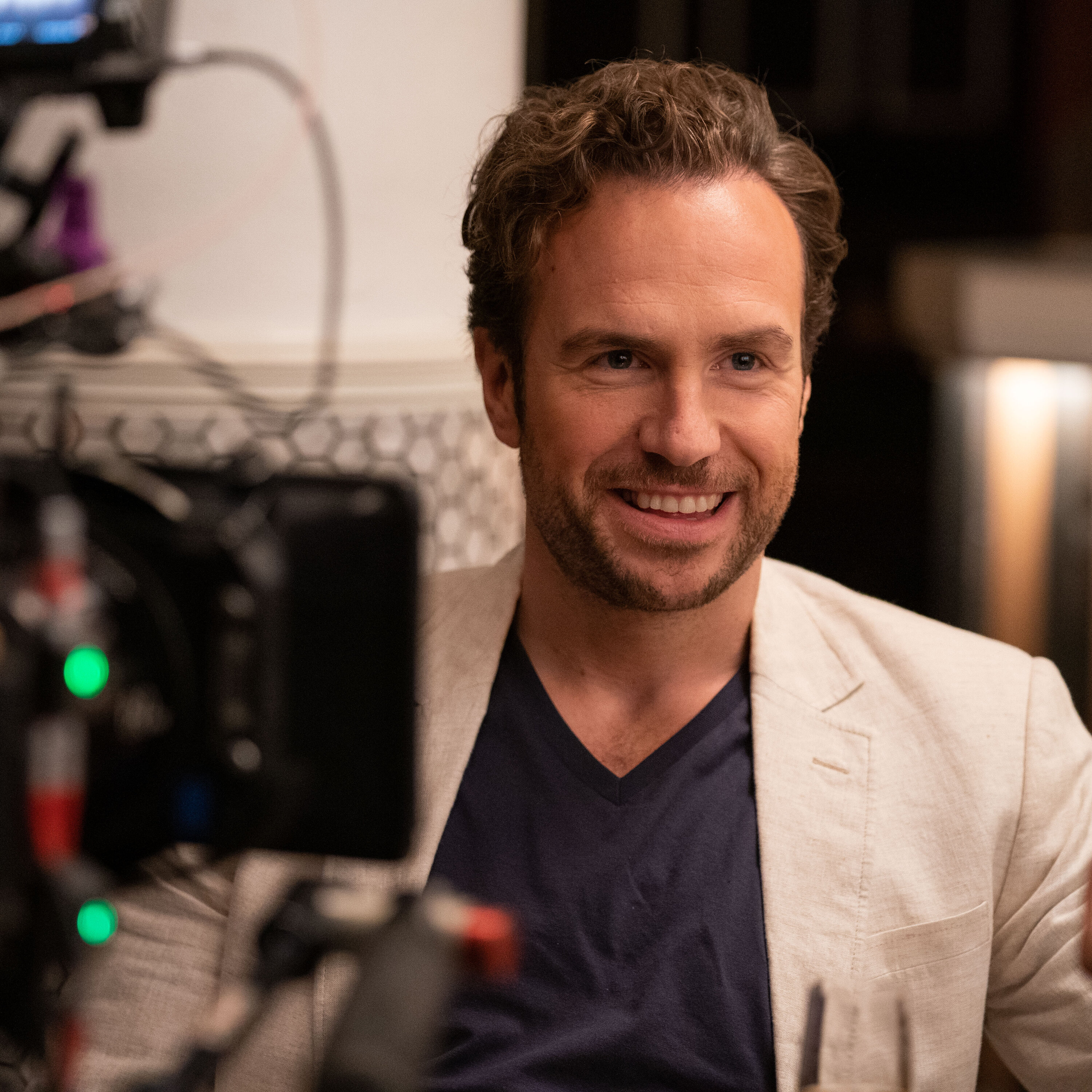Long Story Short Actor Rafe Spall Interview - Time, Australian, and Pandemic Stress