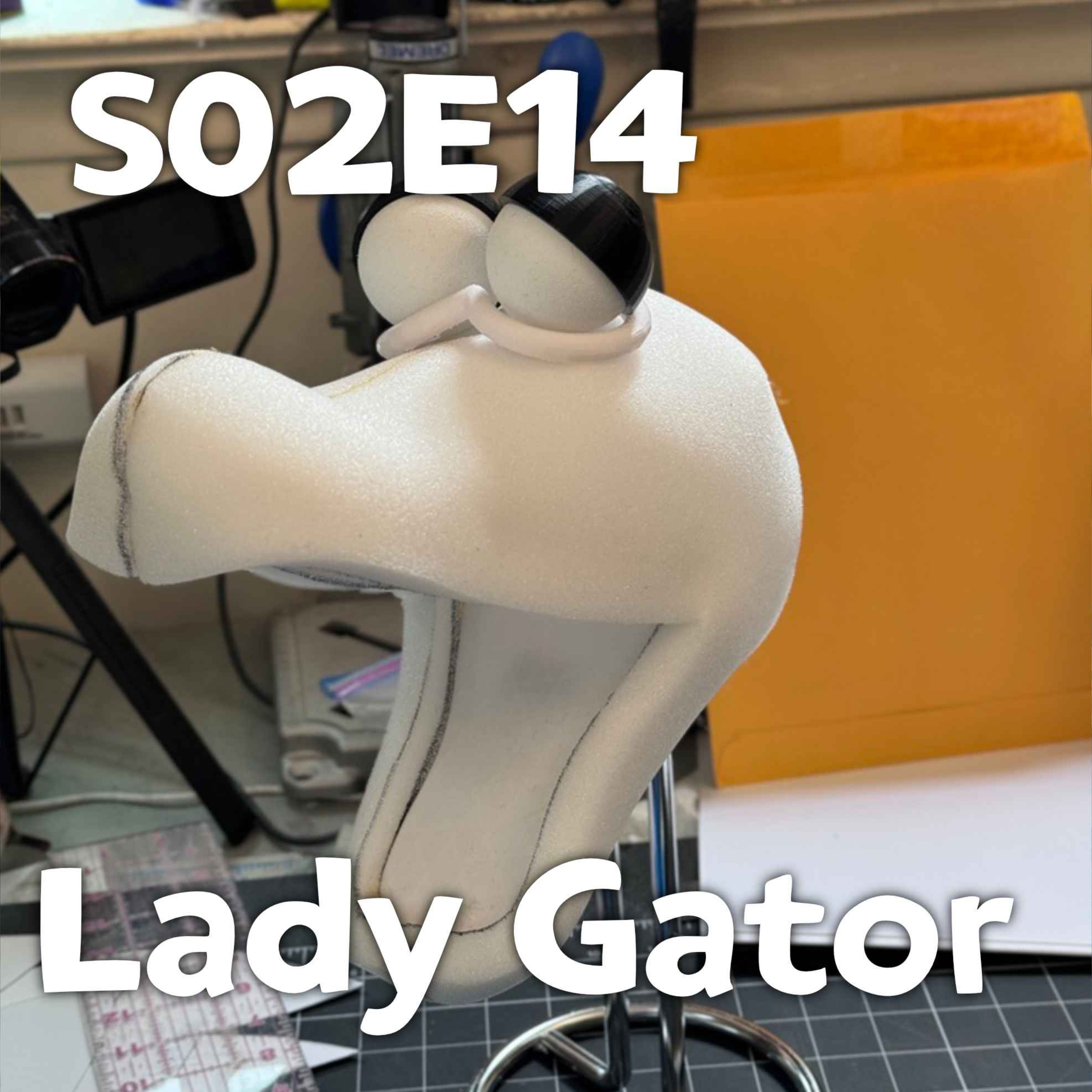 Pixels and Puppets S02E14: Lady Gator