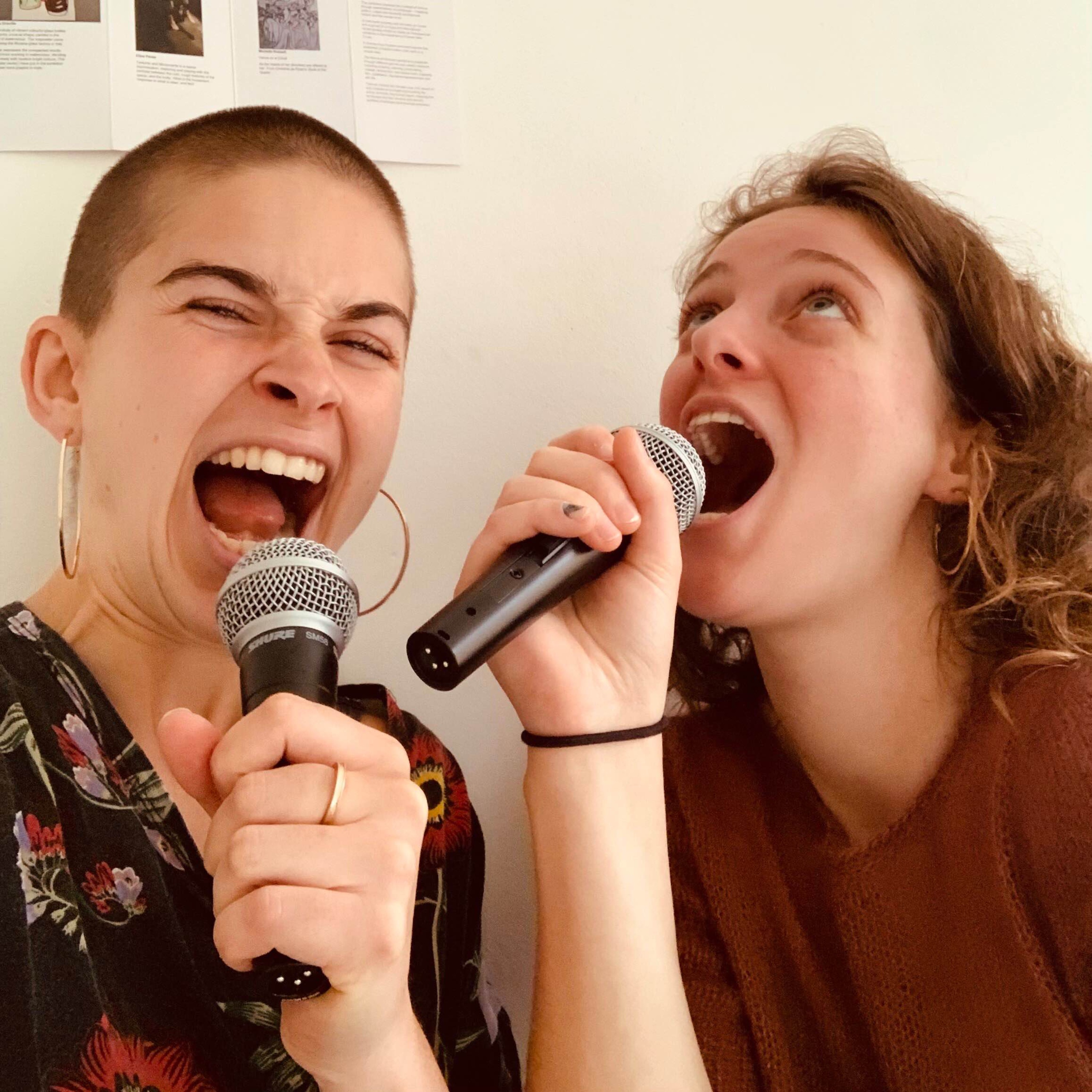 Johanna Baget : from studying politics to writing songs, creating your life, and vegetarian lesbians