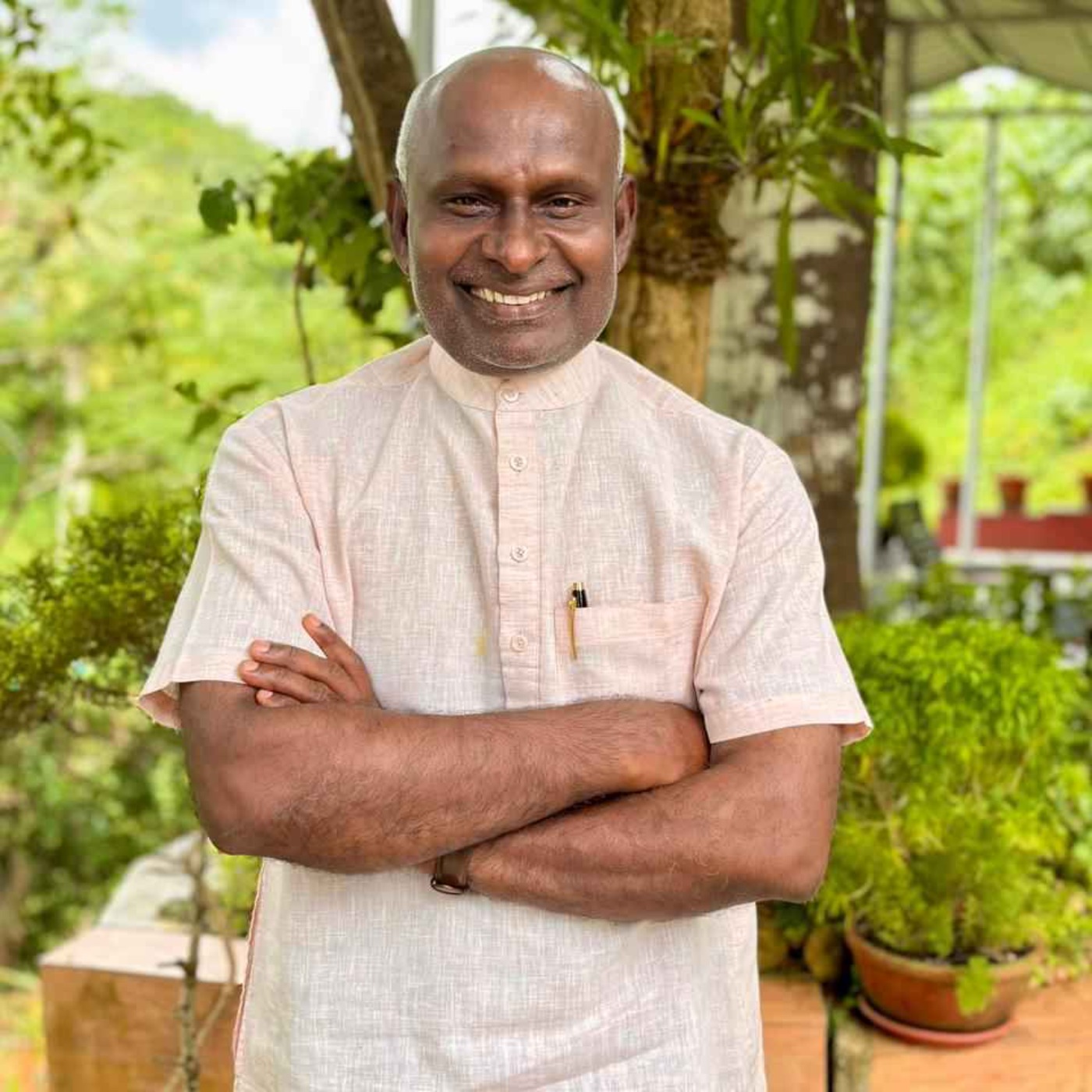 Trust Nature, Master Breath: Guru Yogi Shivan on Near-Death Experiences, Health & Fearless Living episode artwork