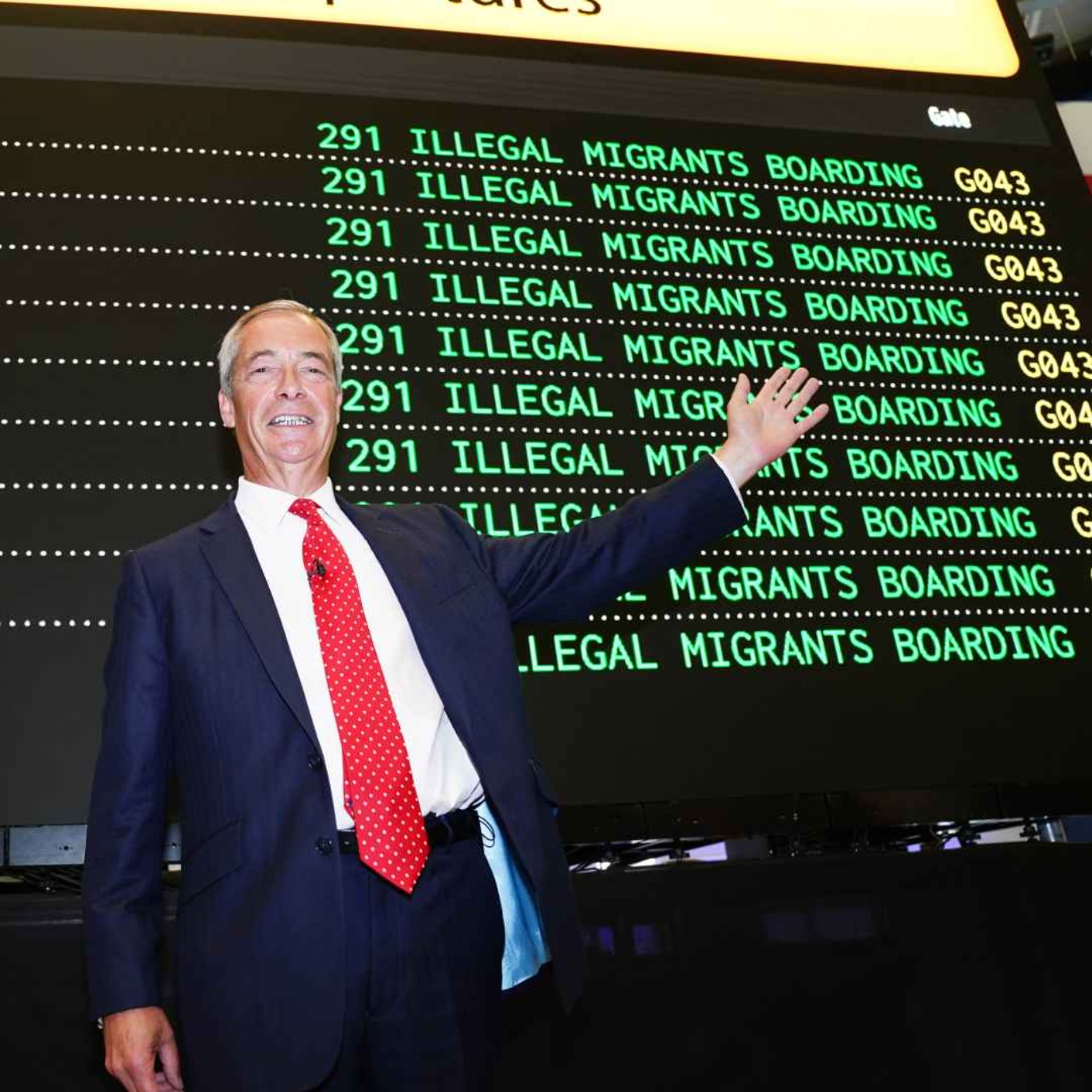 Could a Farage government solve the small boats crisis?