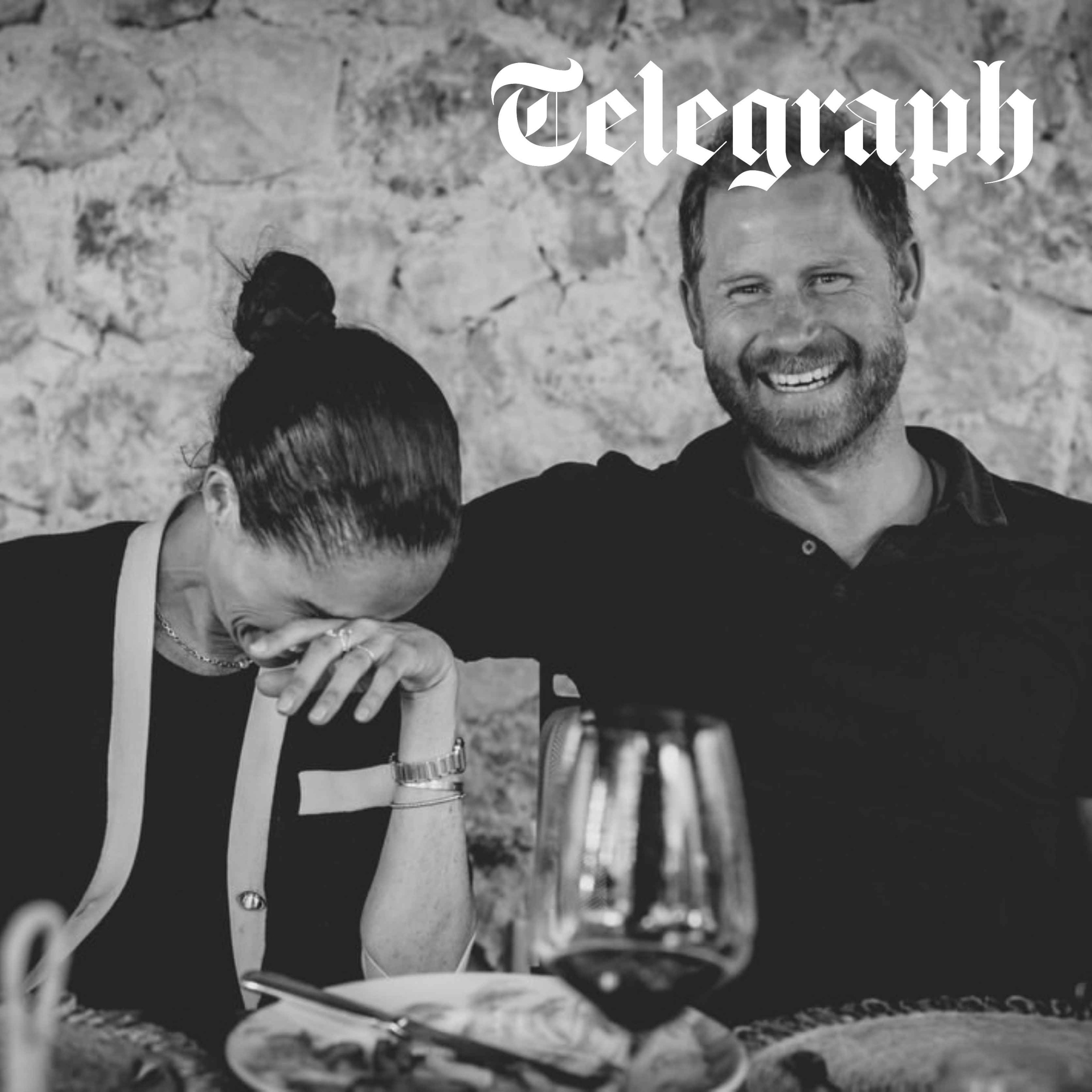 ‘Stop playing cat and mouse with the press!’: Harry & Meghan warned over holiday photo dump