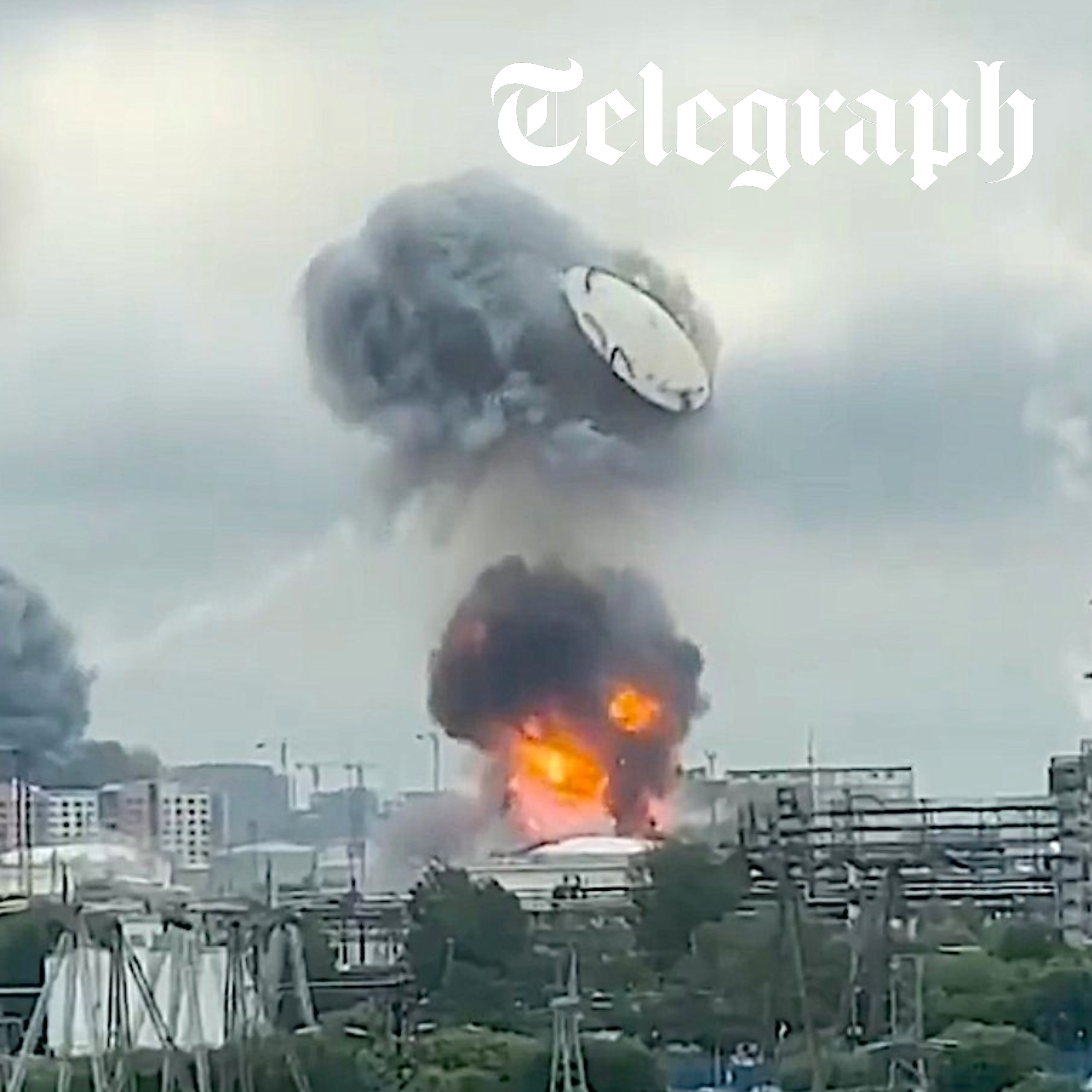 Ukraine blitzes Moscow with 1,000 drones in biggest attack of war episode artwork
