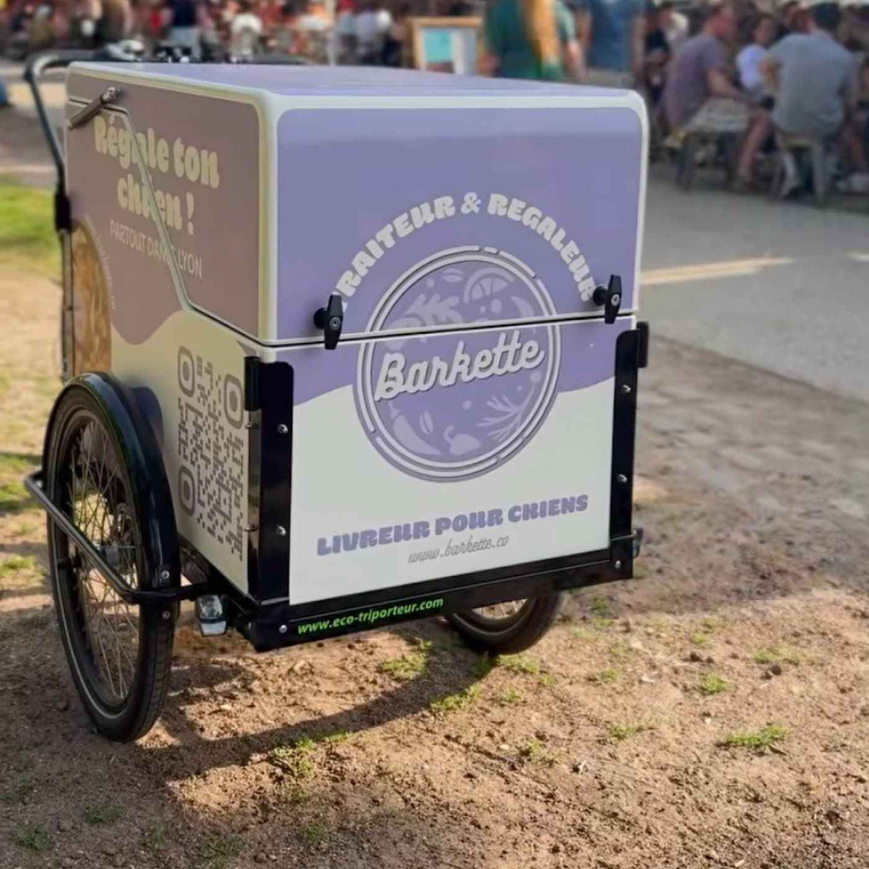 Barkette : livraison de plats pour chiens à la maison ou en terrasses