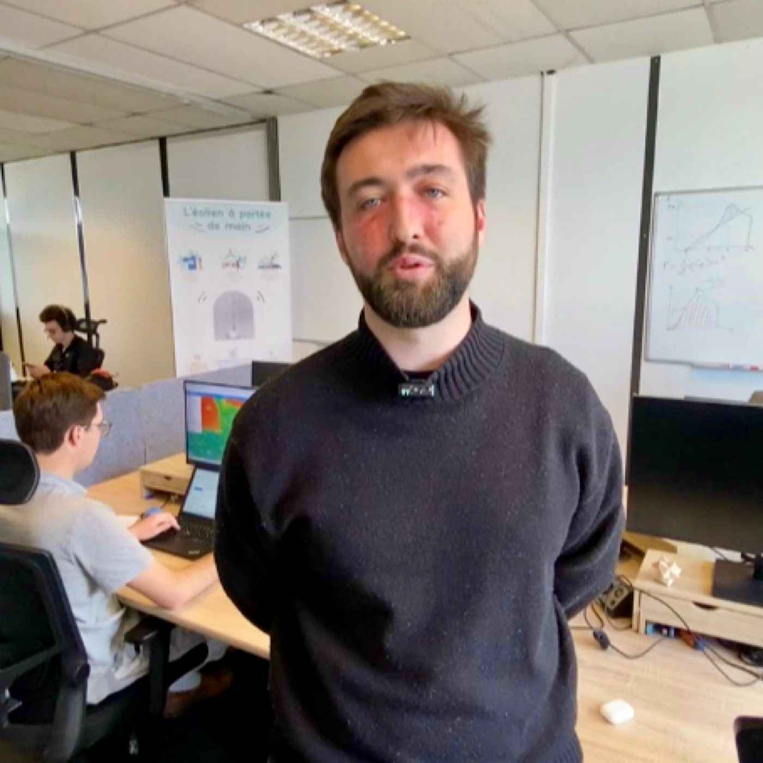 Bonvan : l'éolienne dans le jardin...