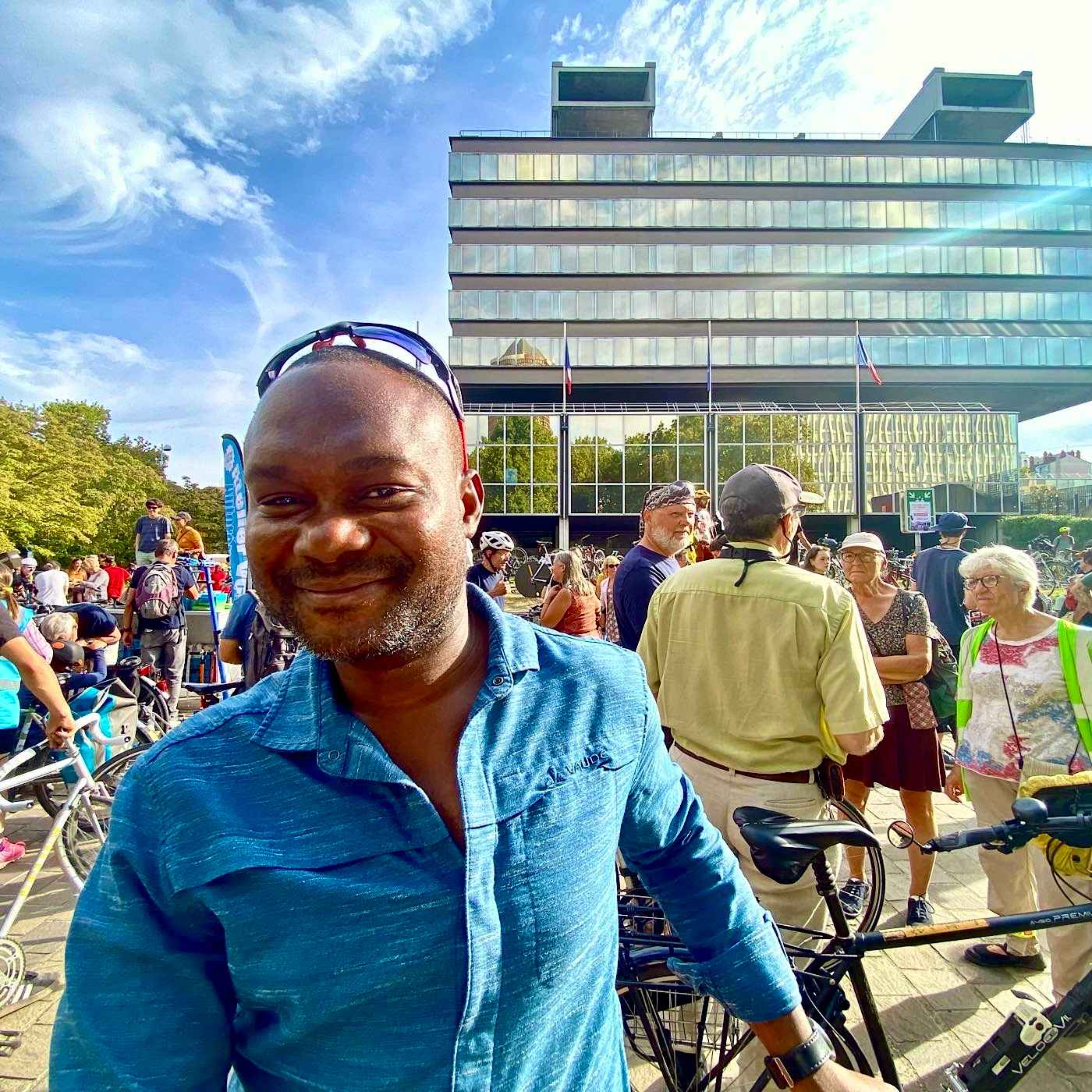 « Aberration sociale » : la colère des ateliers vélo contre la Métropole de Lyon