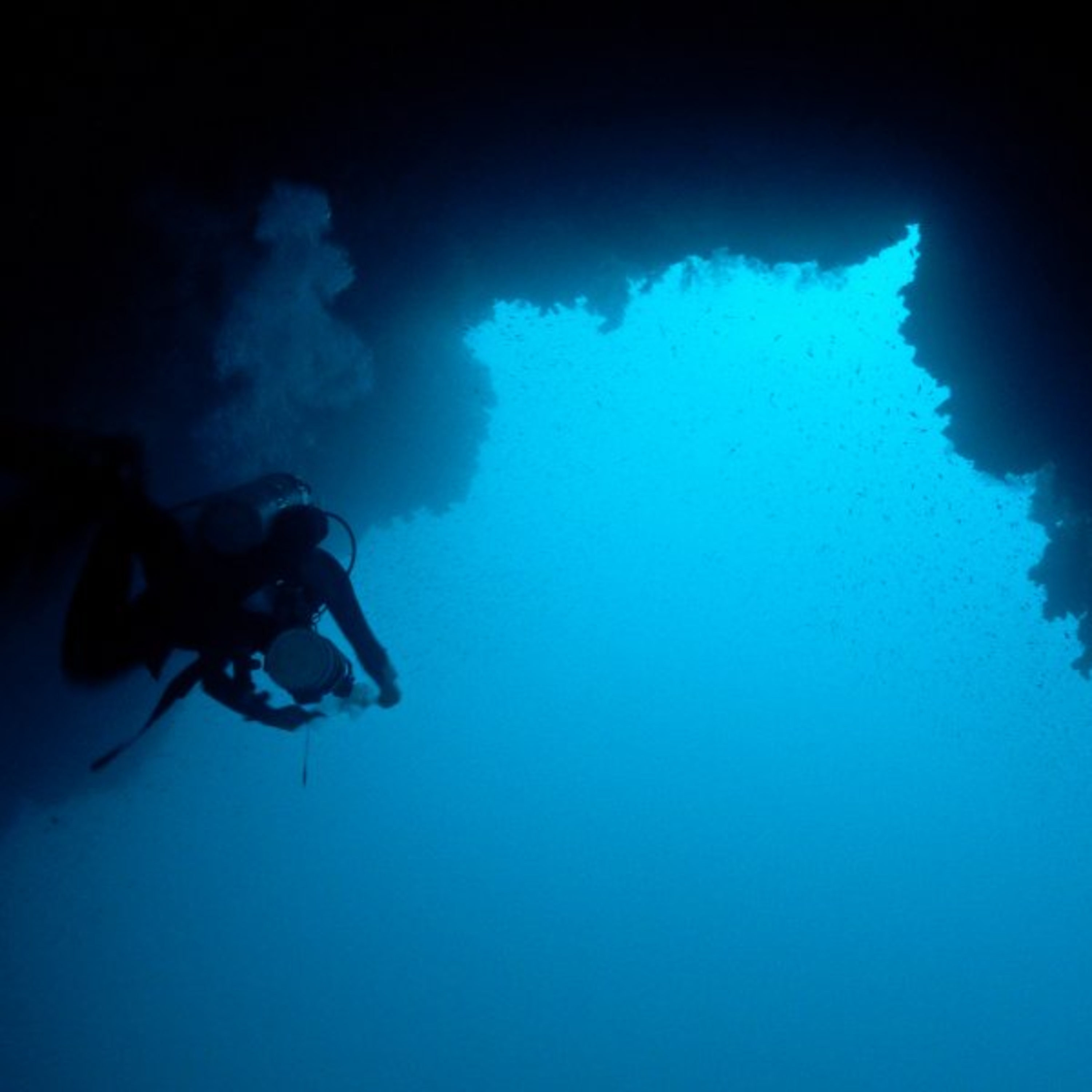 Free Diving Gone Wrong - The Dahab Blue Hole Incident (Stephen Keenan)