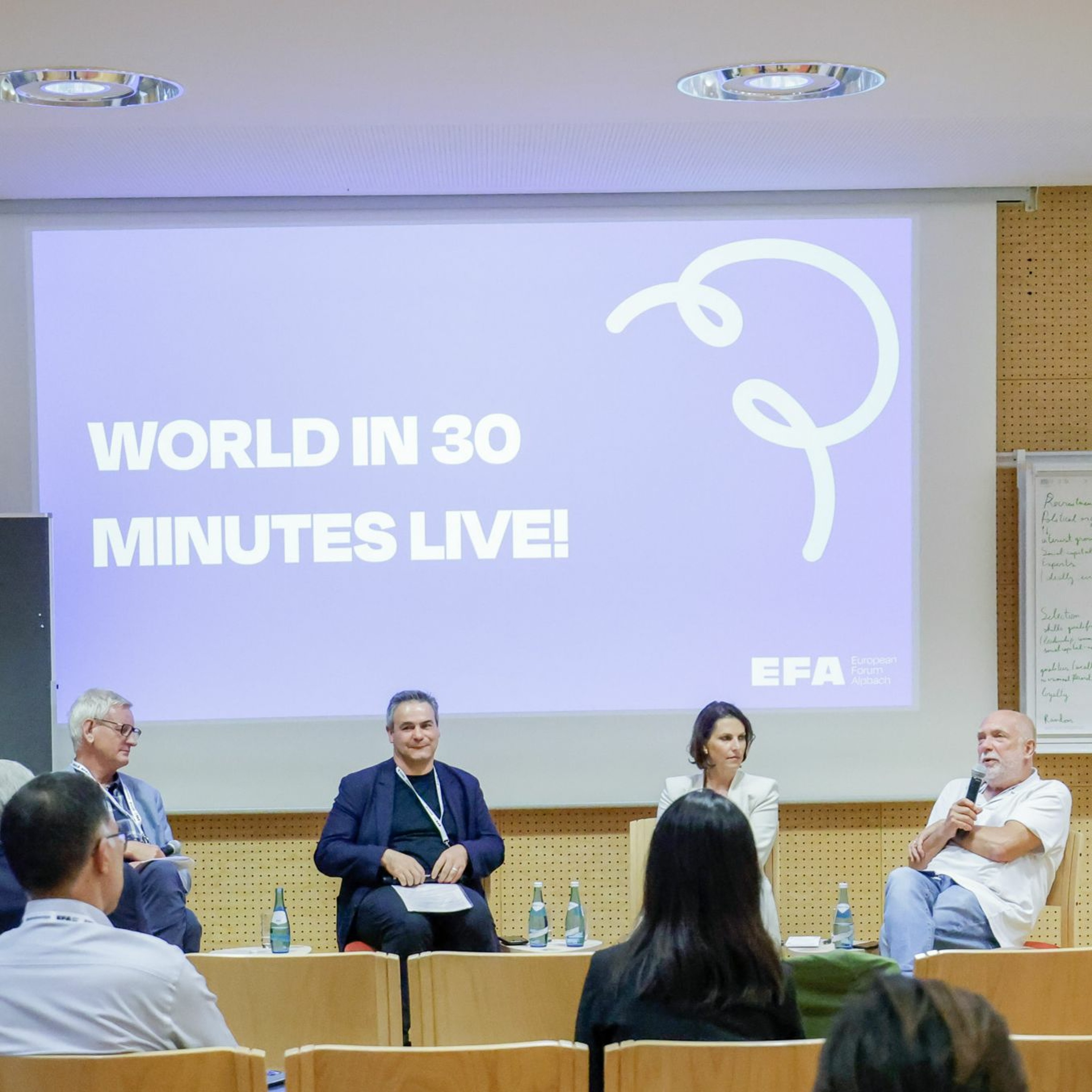Mark Leonard\'s World in 30 Minutes