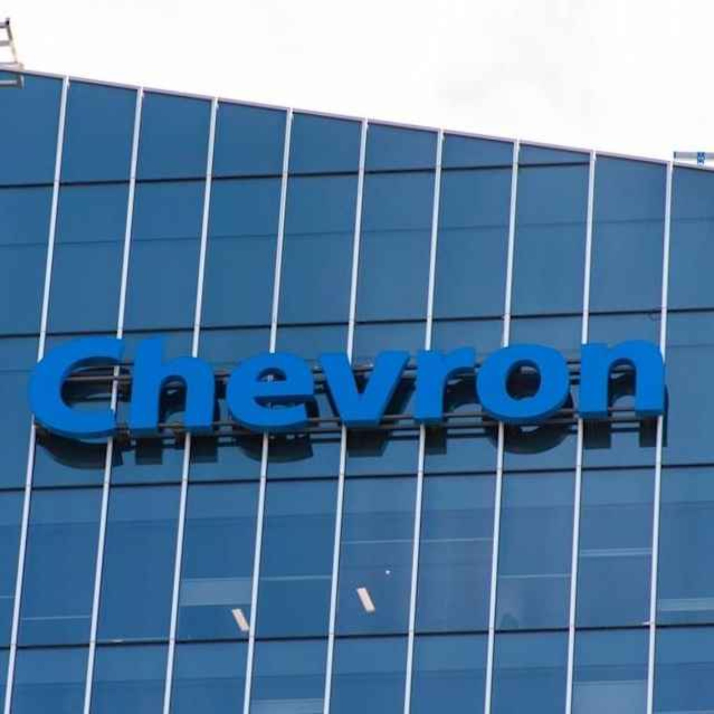 Frecuencia Noticias 761 – Chevron recibe “licencia restringida de EE. UU. para operar en Venezuela” episode artwork