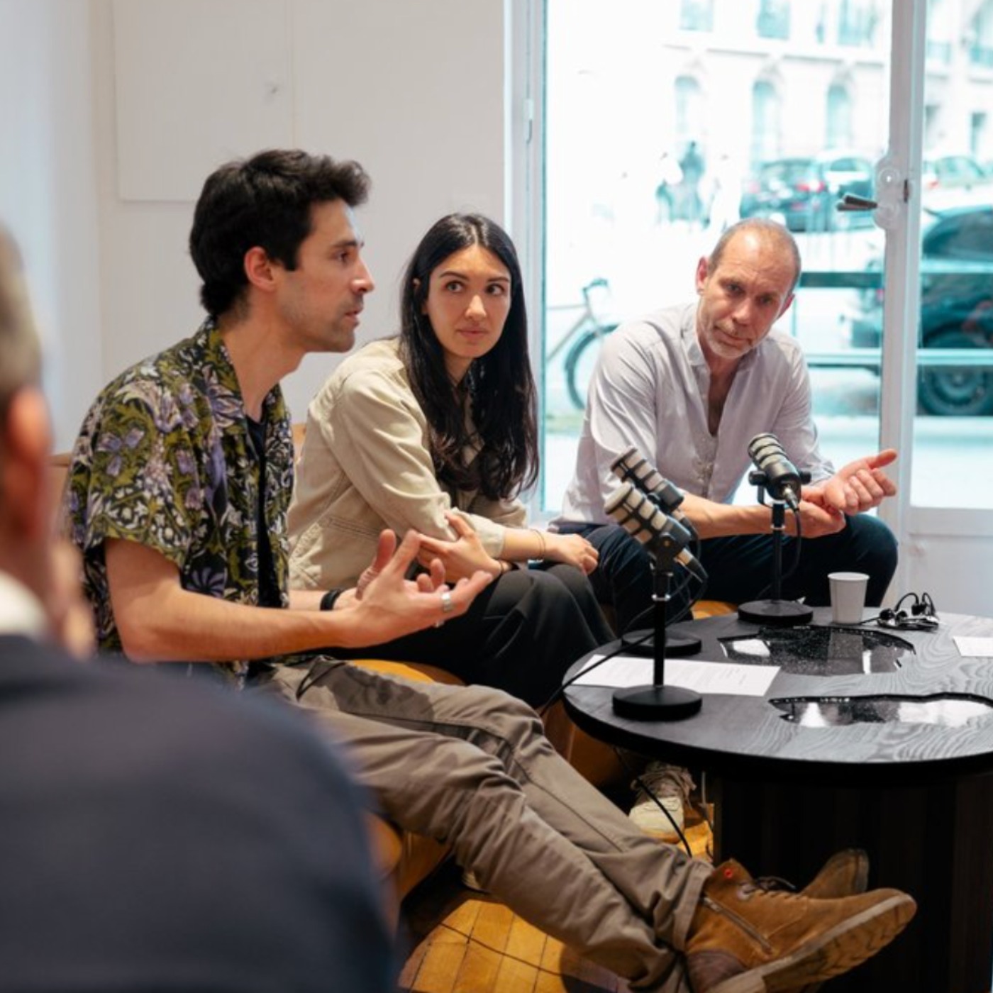 En Cercle : Retour d’expérience sur la co-création d’une collection de mobilier responsable. episode artwork
