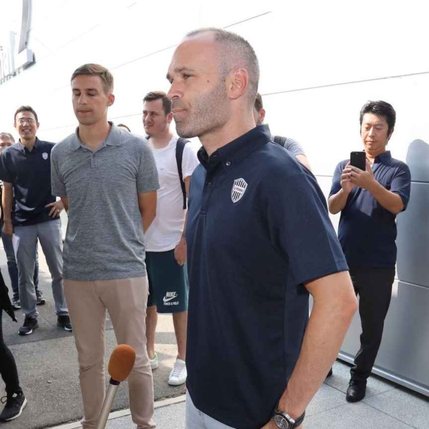 Iniesta’s secret gun smuggling plot