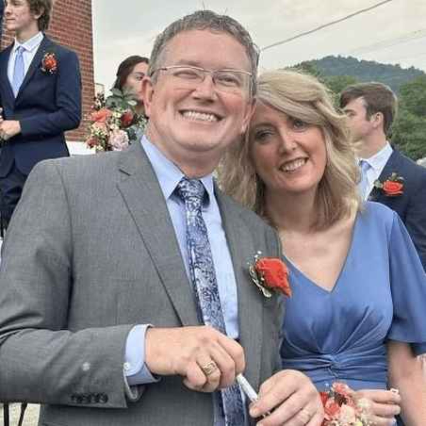 Congressman Thomas Massie's Wife Dies Suddenly Just Days After He Warns GOP Congressmen Have "AIPAC Babysitters"