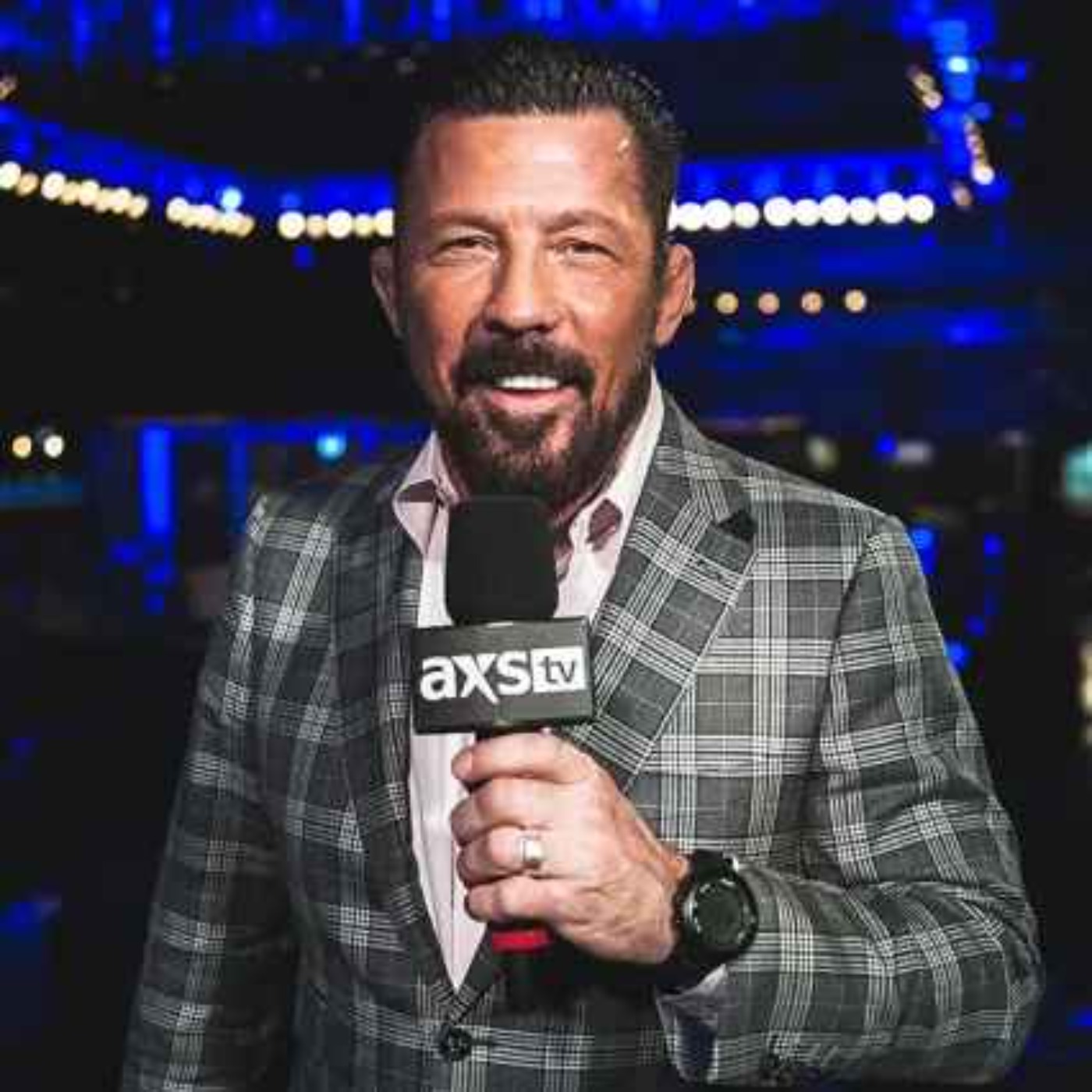 Former UFC Champ Discovers Solution To Combat Attacks On Food & Land