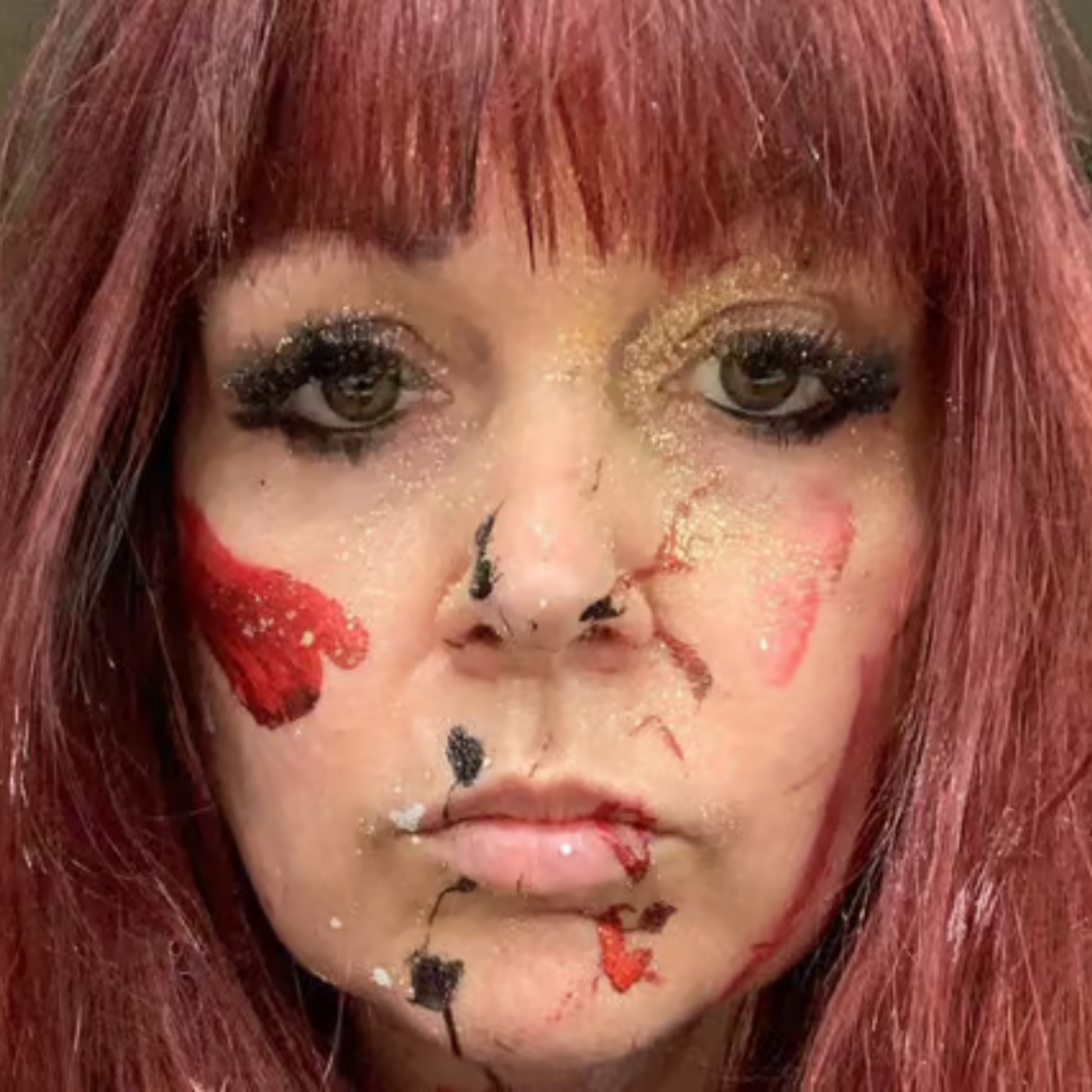 62: Kat Shaw - Uprising : Art, Activism and the Red Lipstick of Rebellion episode artwork
