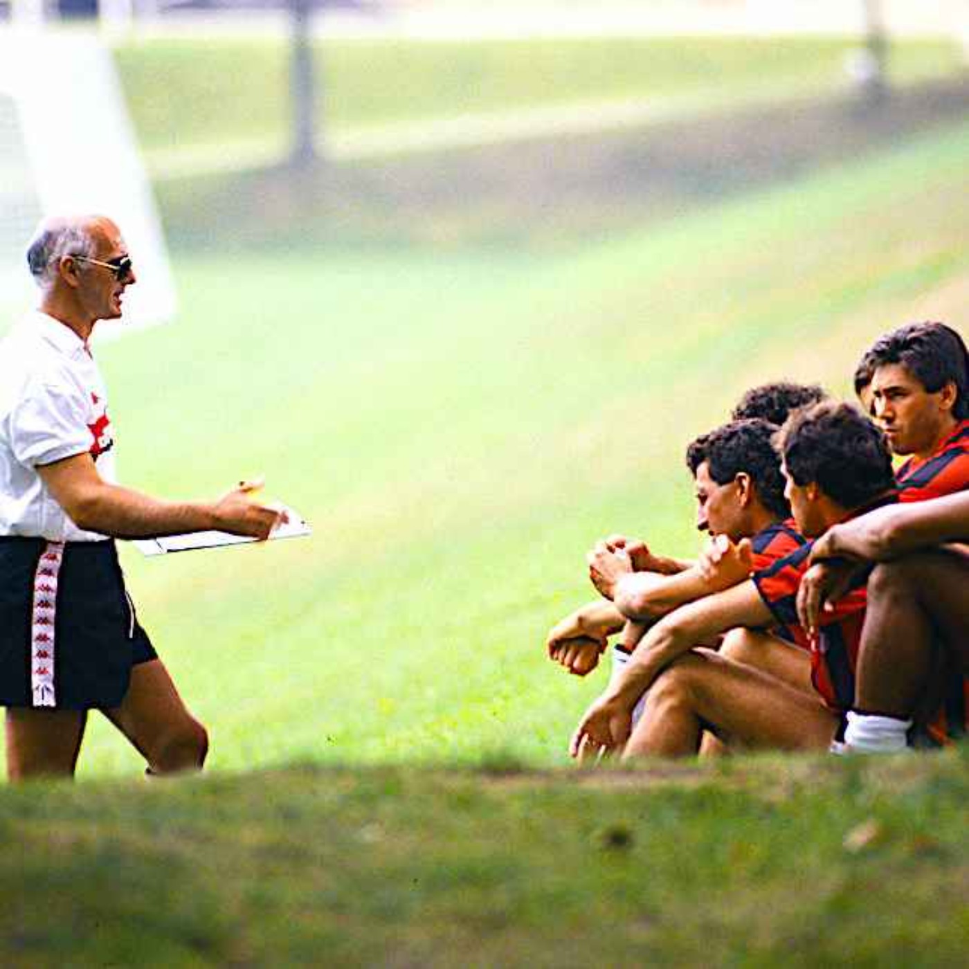Baresi, Catenaccio et Fusignano, Arrigo Sacchi a t'il inventé le football al dente ?  episode artwork