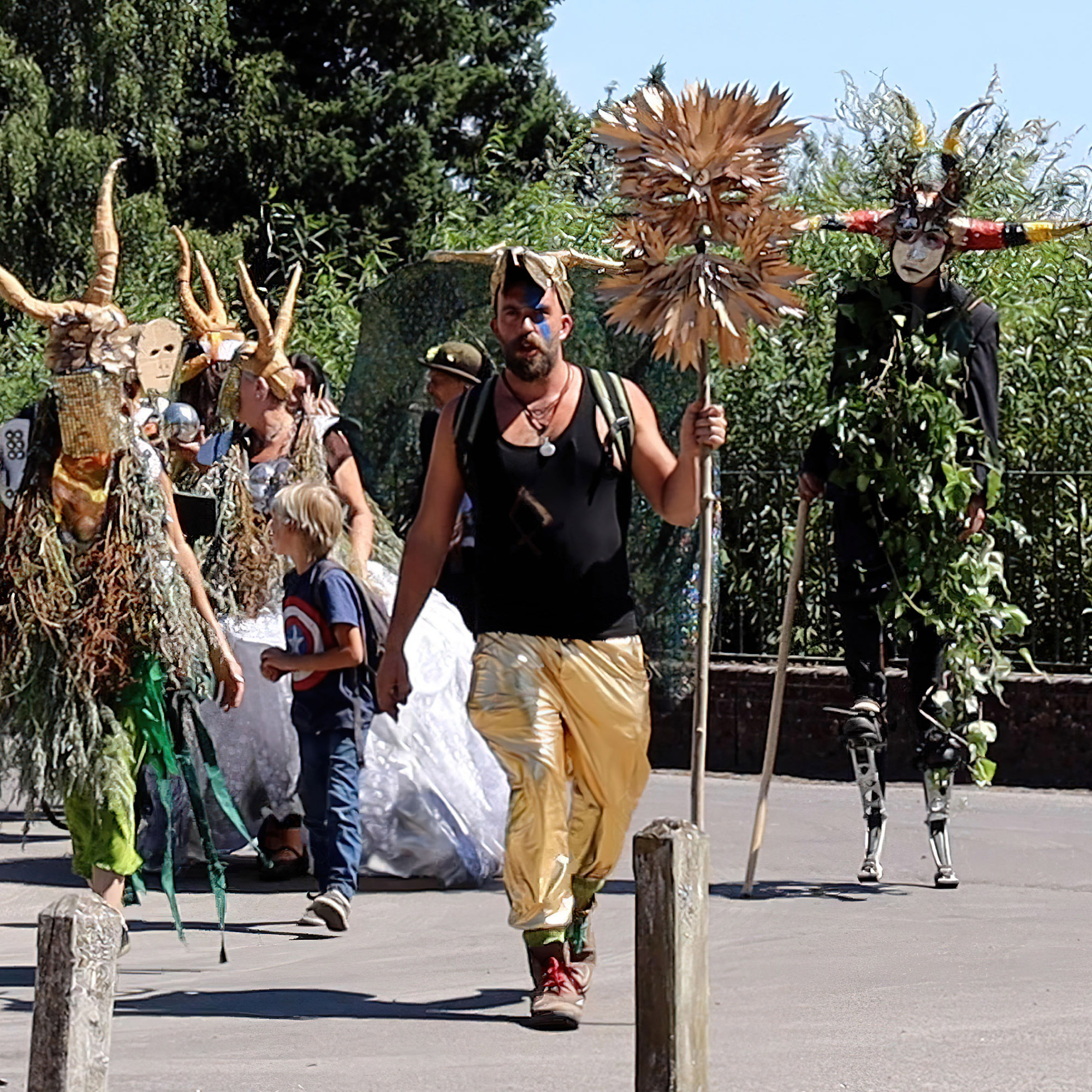 The Dance of the Commons at the Englefield Estate