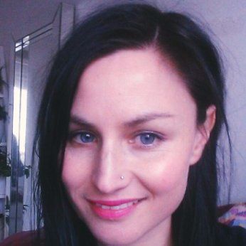 Episode #5 - Reinventing Higher Education with Annie Fergusson (airEDU)