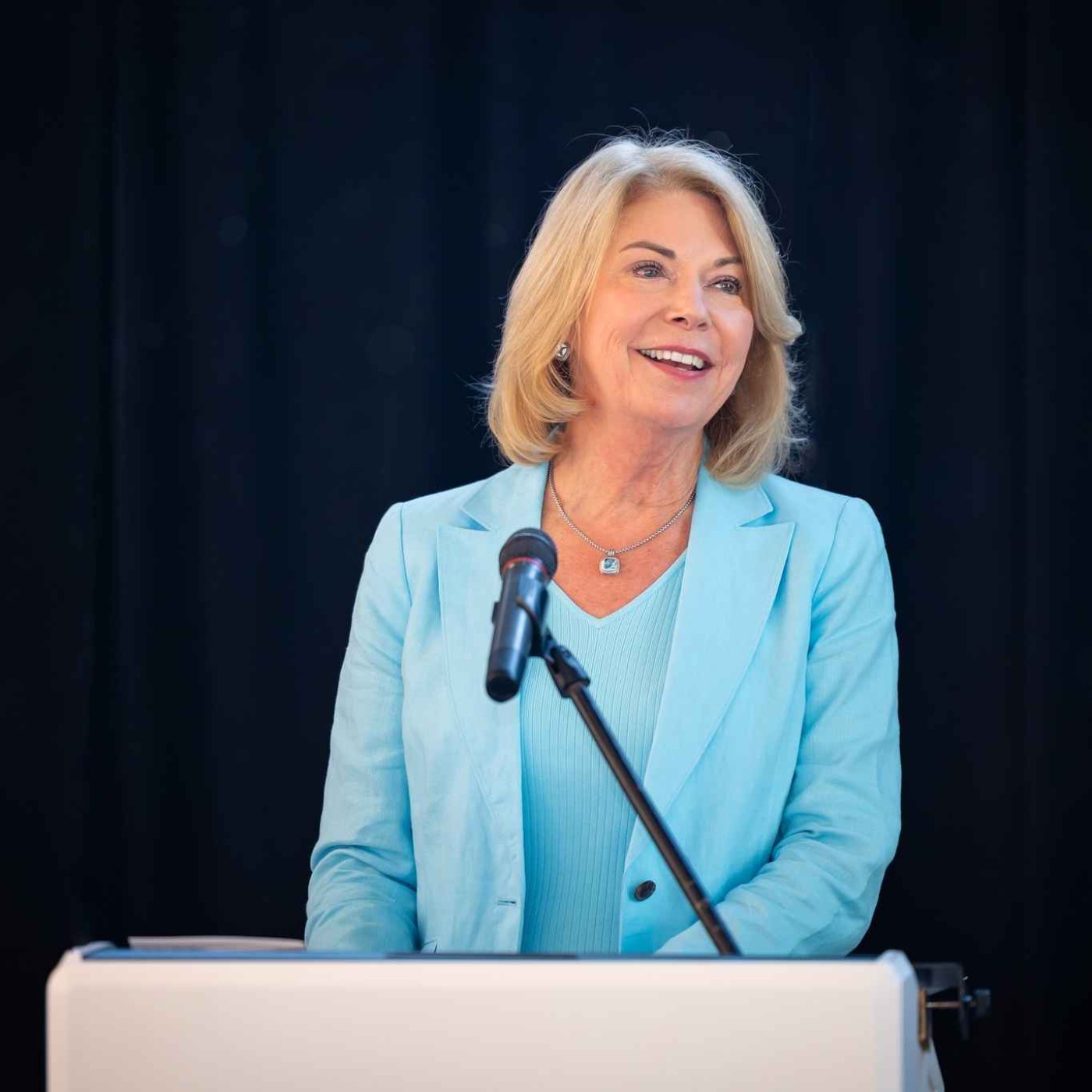 Omaha Mayor Stothert Talks Streetcar, Homelessness, Re-Election 2025 episode artwork