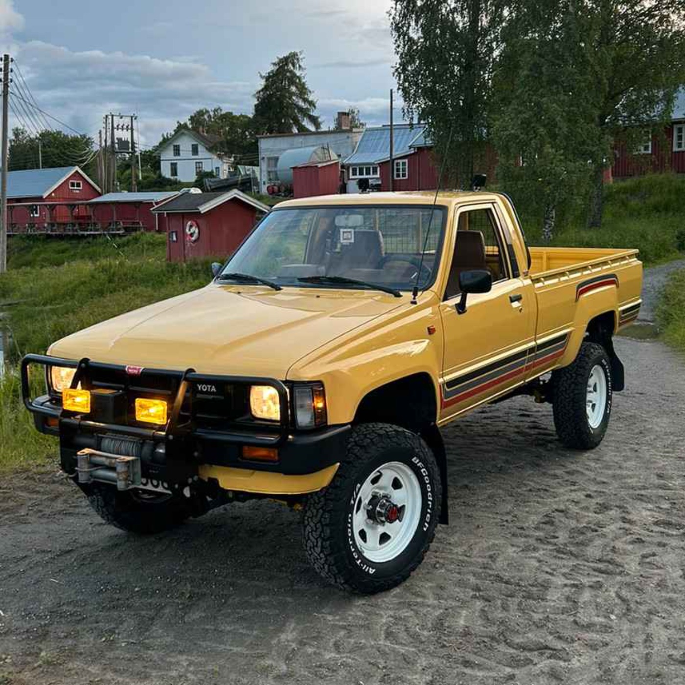 Er DEN bilen verdt DET?! - Nydelig EU-feil funn-på-finn - Noe mystisk har skjedd med FM-radio! episode artwork