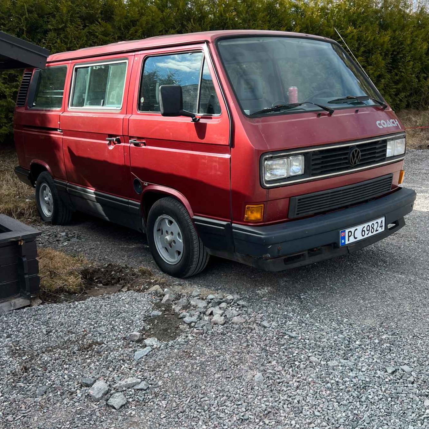 Simen må bytte 911 - Sommerbil fra 70-tallet- Bør du lukke dørene ved å rygge - Vi sprer flyskrekk - barndomsminnebiler episode artwork