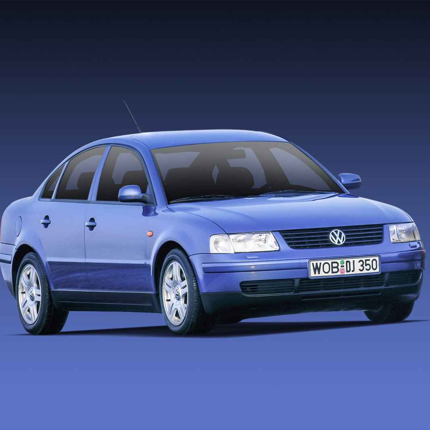 Passat, TVR og Boxster er 30 år - Volvoen du er glad noen andre eier + Simen forteller bilvitser