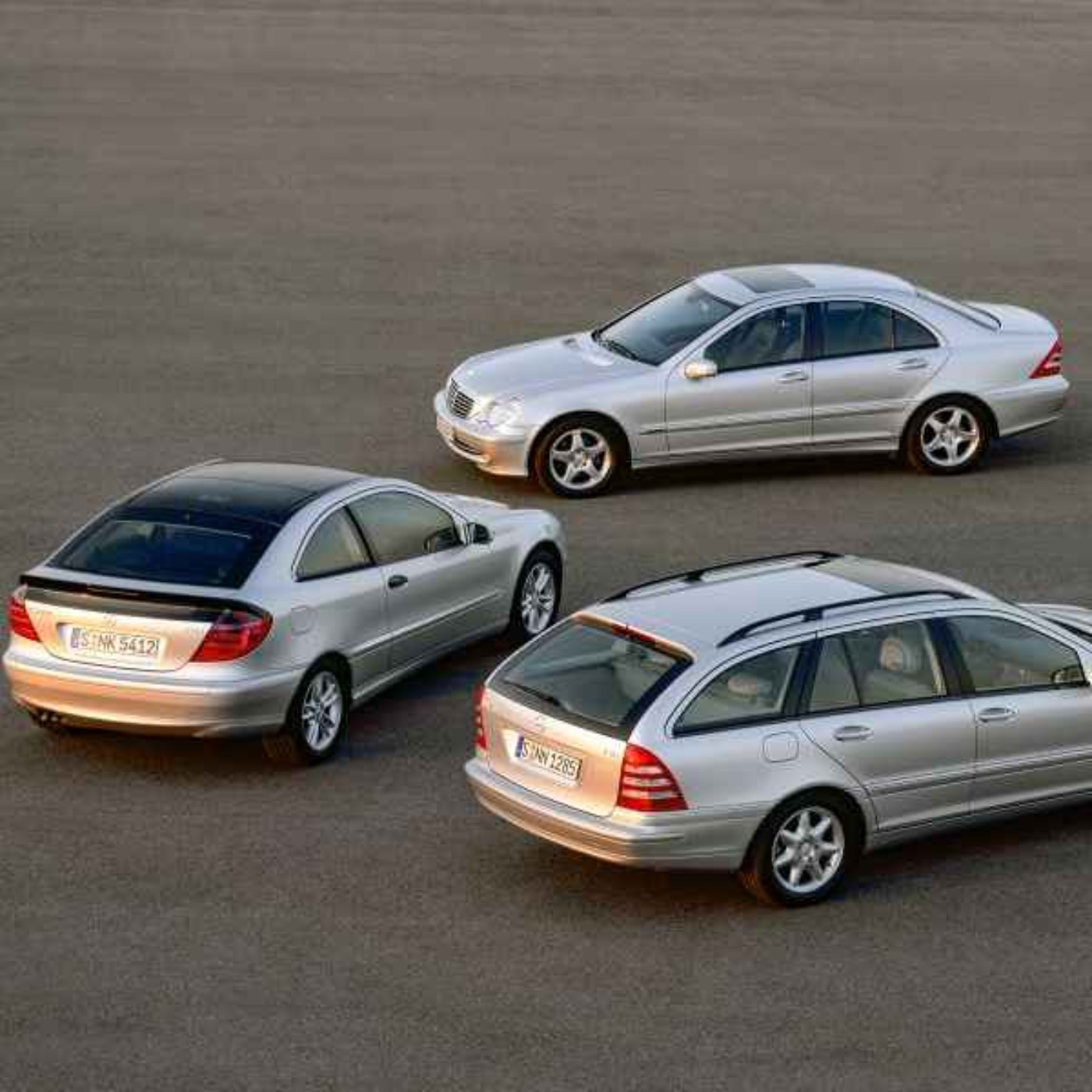 C-klasse-reisen: W203 - Nå fikk du 23 motorkombinasjoner og en utrolig stygg kombicoupe å velge mellom
