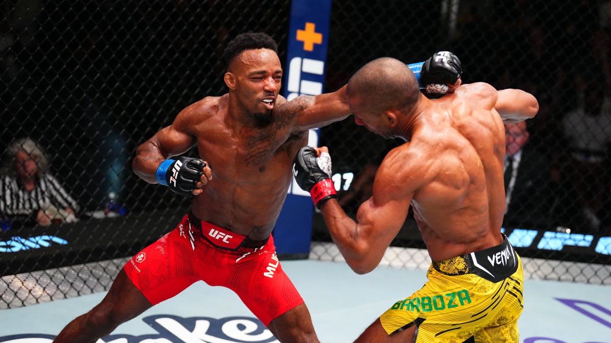 881: MMA REVIEW: Lerone Murphy comes of age, McGregor sounds ready, a debate on intentional fouls