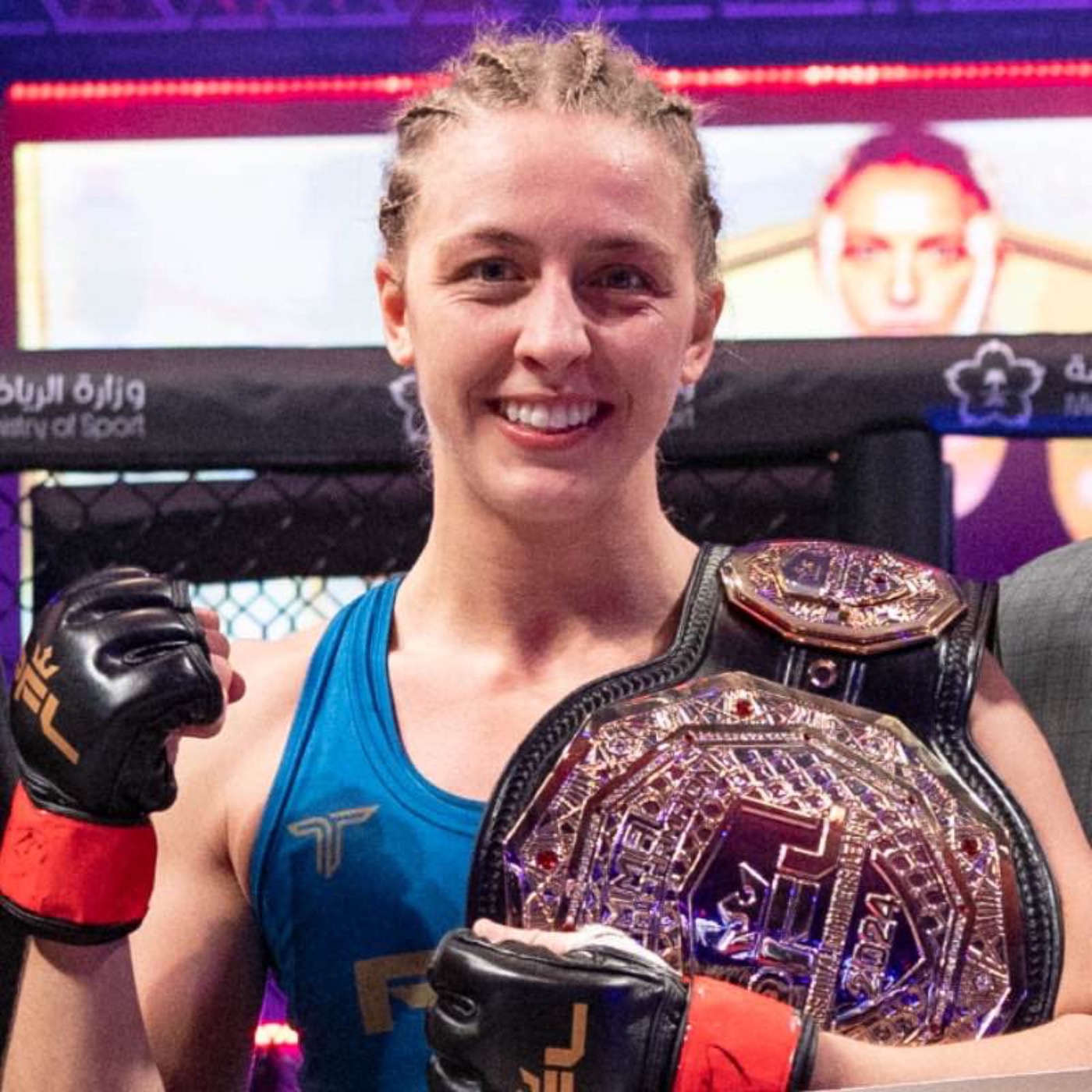 MMA REACTION: Dakota Ditcheva is the biggest star outside the UFC. Could be bigger than Ronda Rousey.