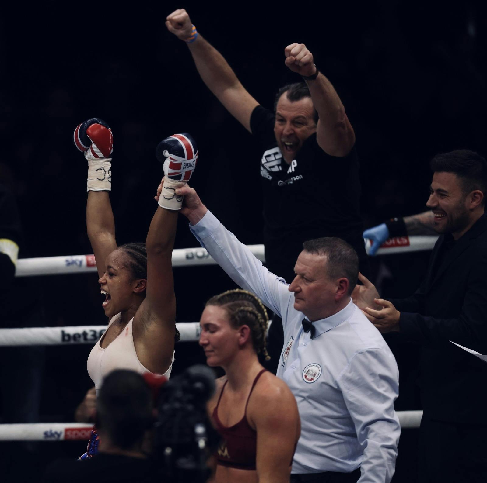 831: BOXING REVIEW: HERE WE GO AGAIN!