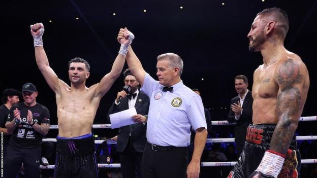 799. BOXING REVIEW: IS JACK THE LAD?