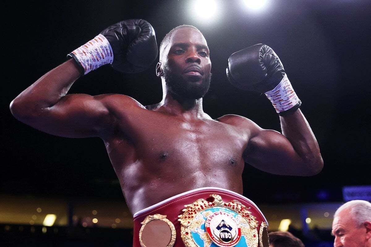 695: BOXING PREVIEW: LIGHT WORK?