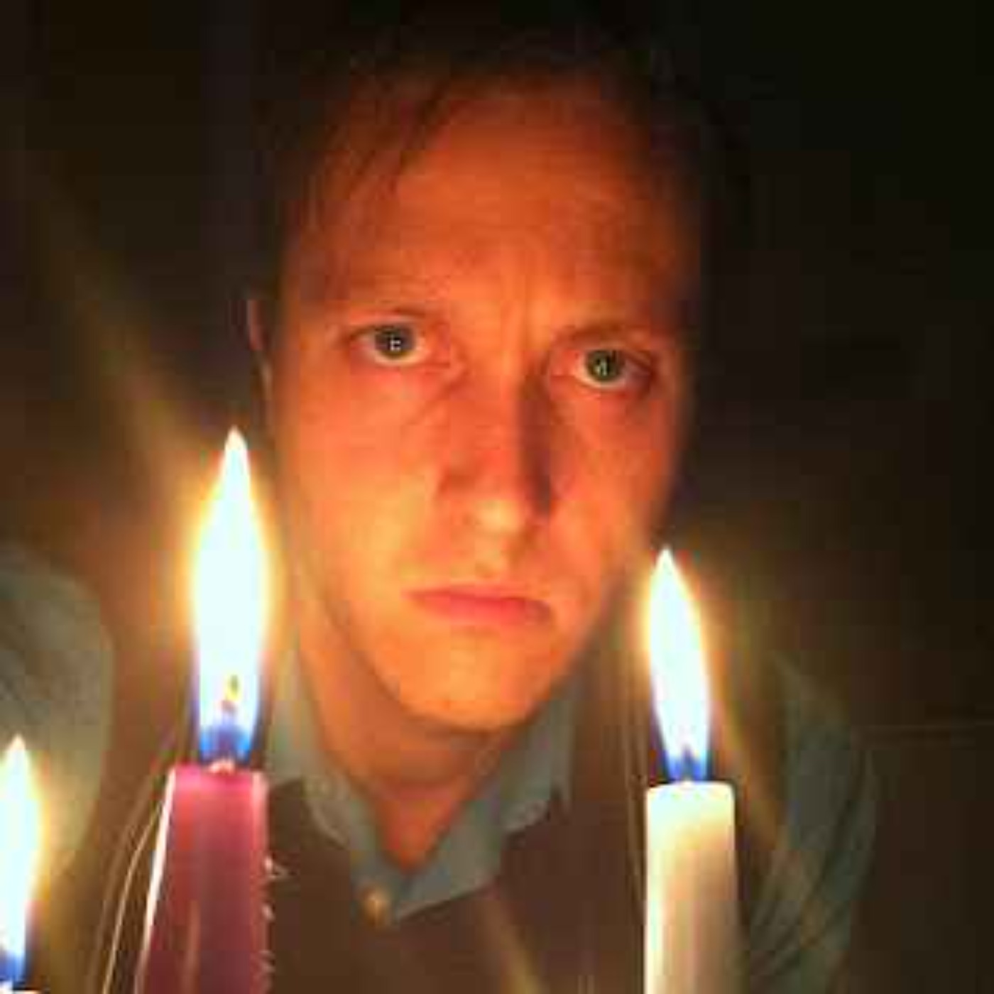 Micah Hanks on UFO's, Perception, and JFK - Mid Week Podcast - November 22, 2013