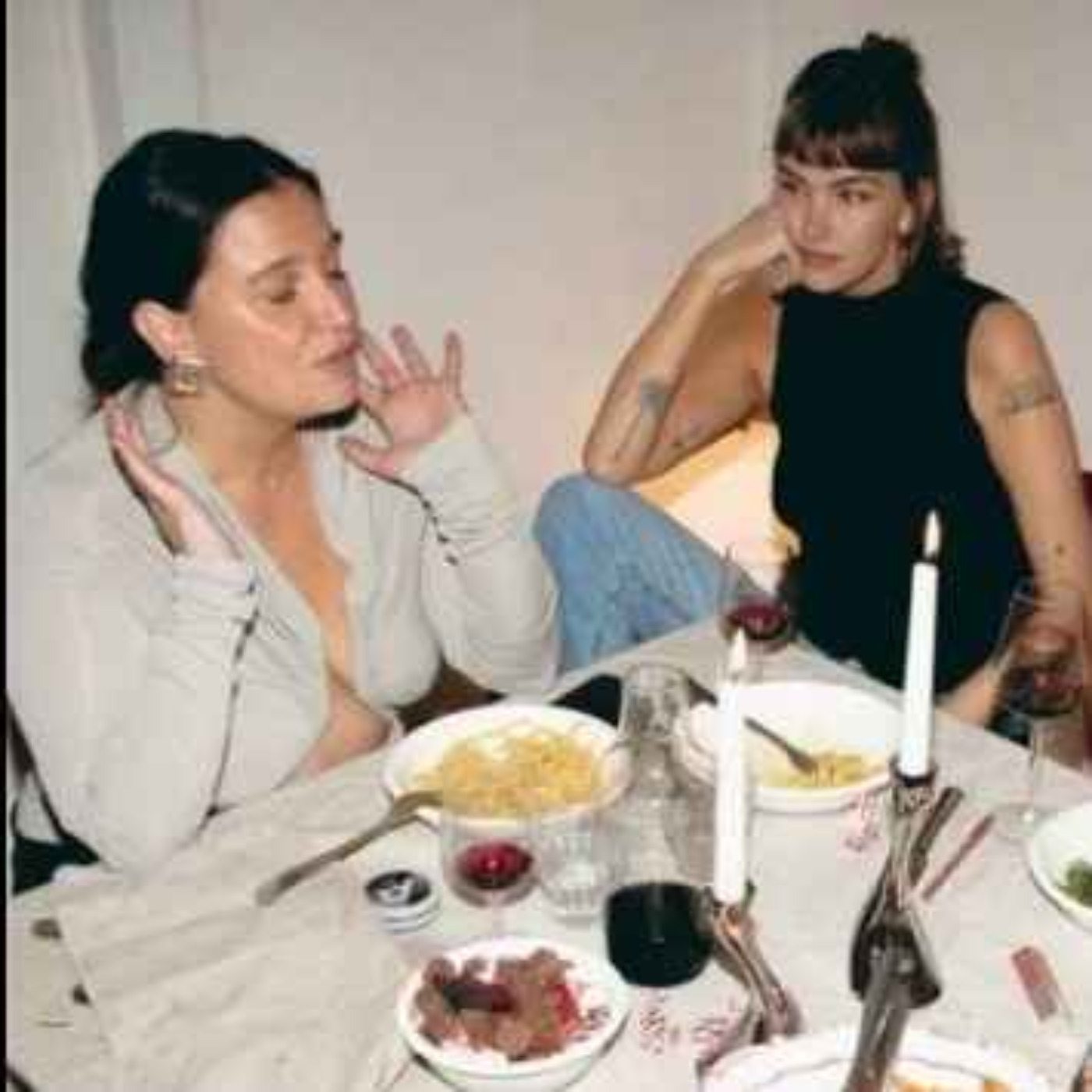 Det stora datingavsnittet med Hinge och Carin Falk Det stora datingavsnittet med Hinge och Carin Falk