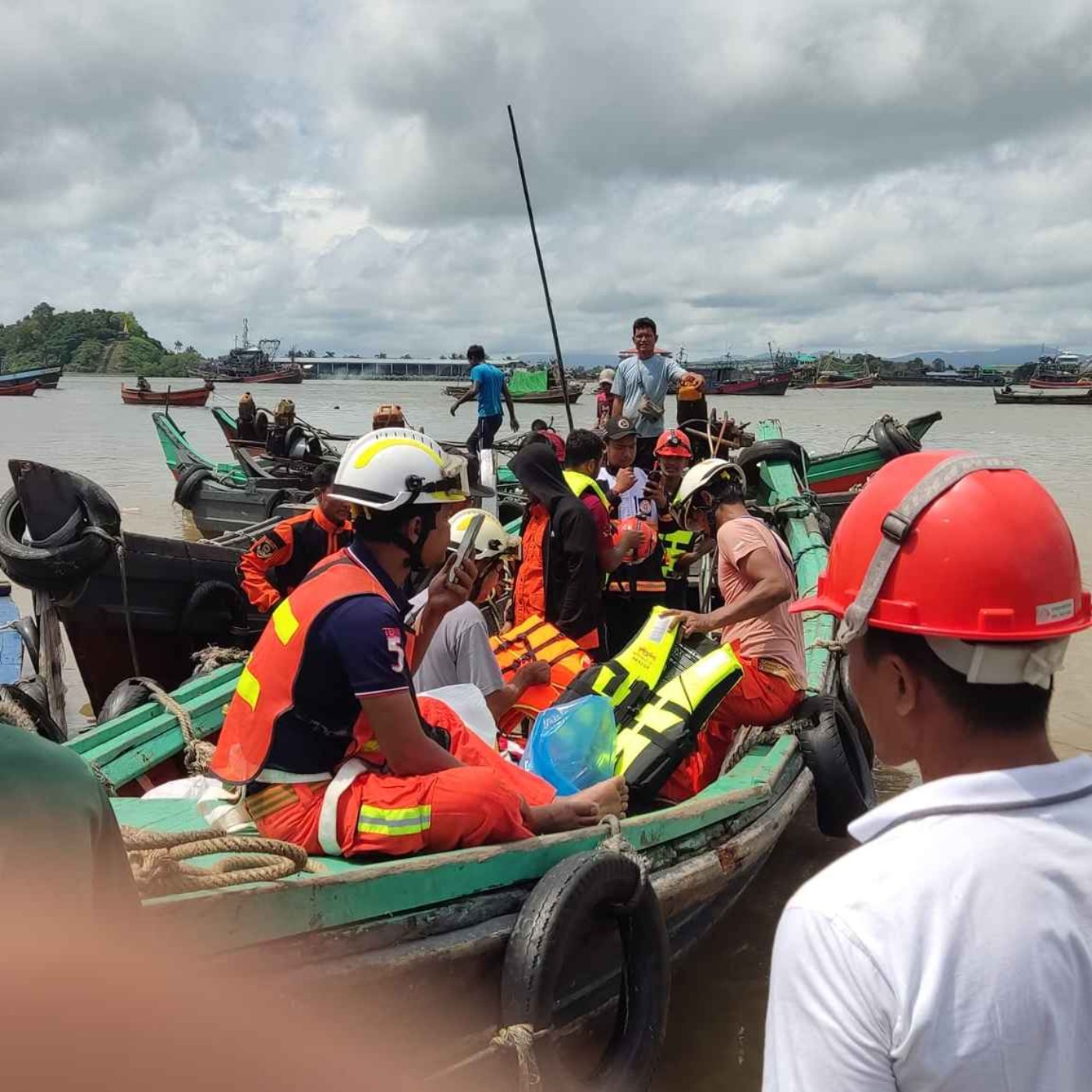 နေ့စဉ်တိုက်ရိုက်ထုတ်လွှင့်ချက် (၂ဝ၂၄ အောက်တိုဘာ ၂၁ ရက် ညပိုင်း) episode artwork